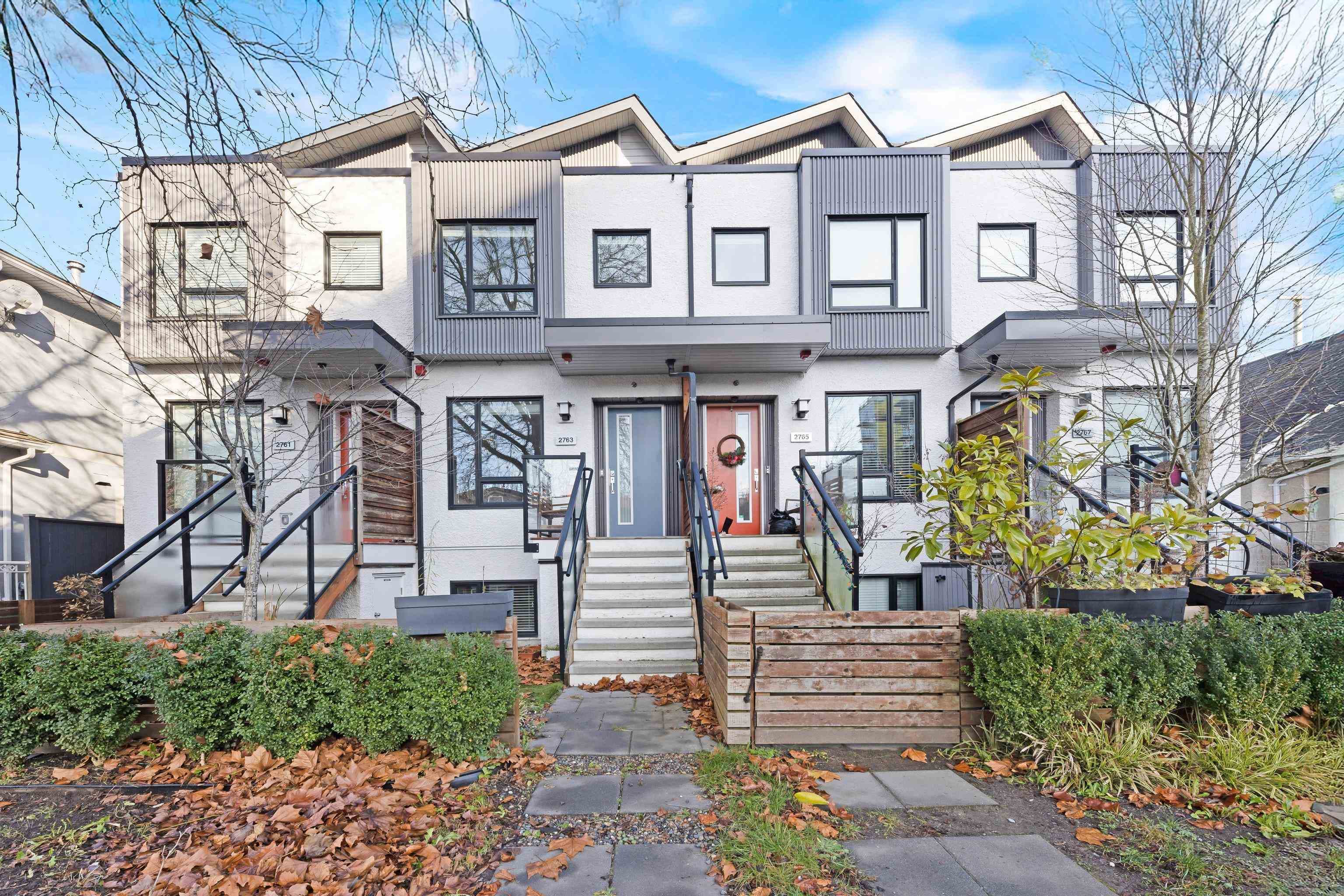 2763 Duke Street, Vancouver, V5R 4S8 — photo 1