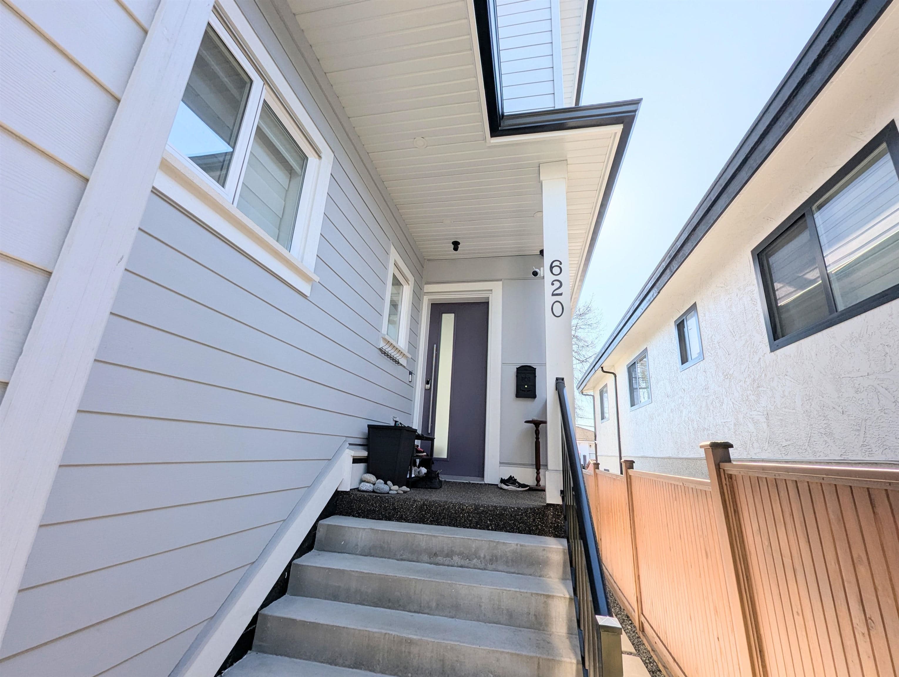 620 E 54th Avenue, Vancouver, V5X 1L6 — photo 2
