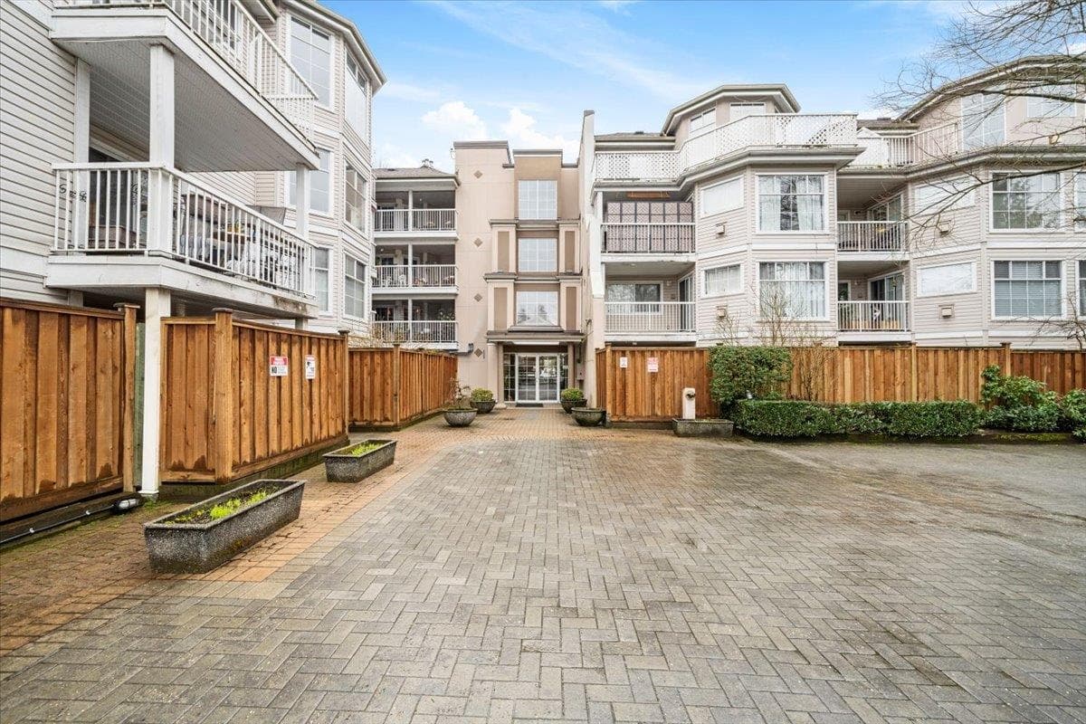 215 - 2678 Dixon Street, Port Coquitlam, V3C 6L7 — photo 2