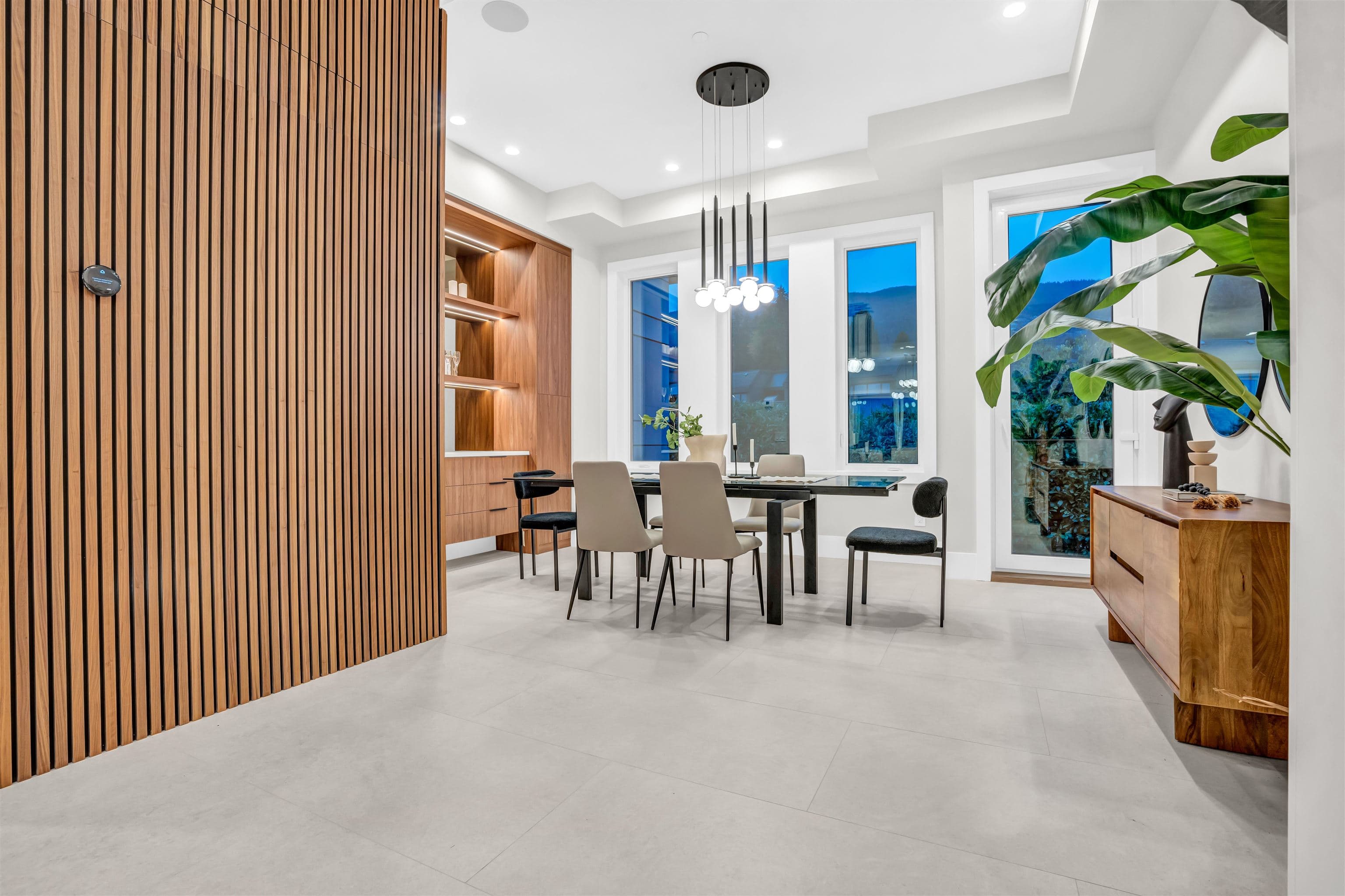 2380 Marine Drive, West Vancouver, V7V 1K8 — photo 3