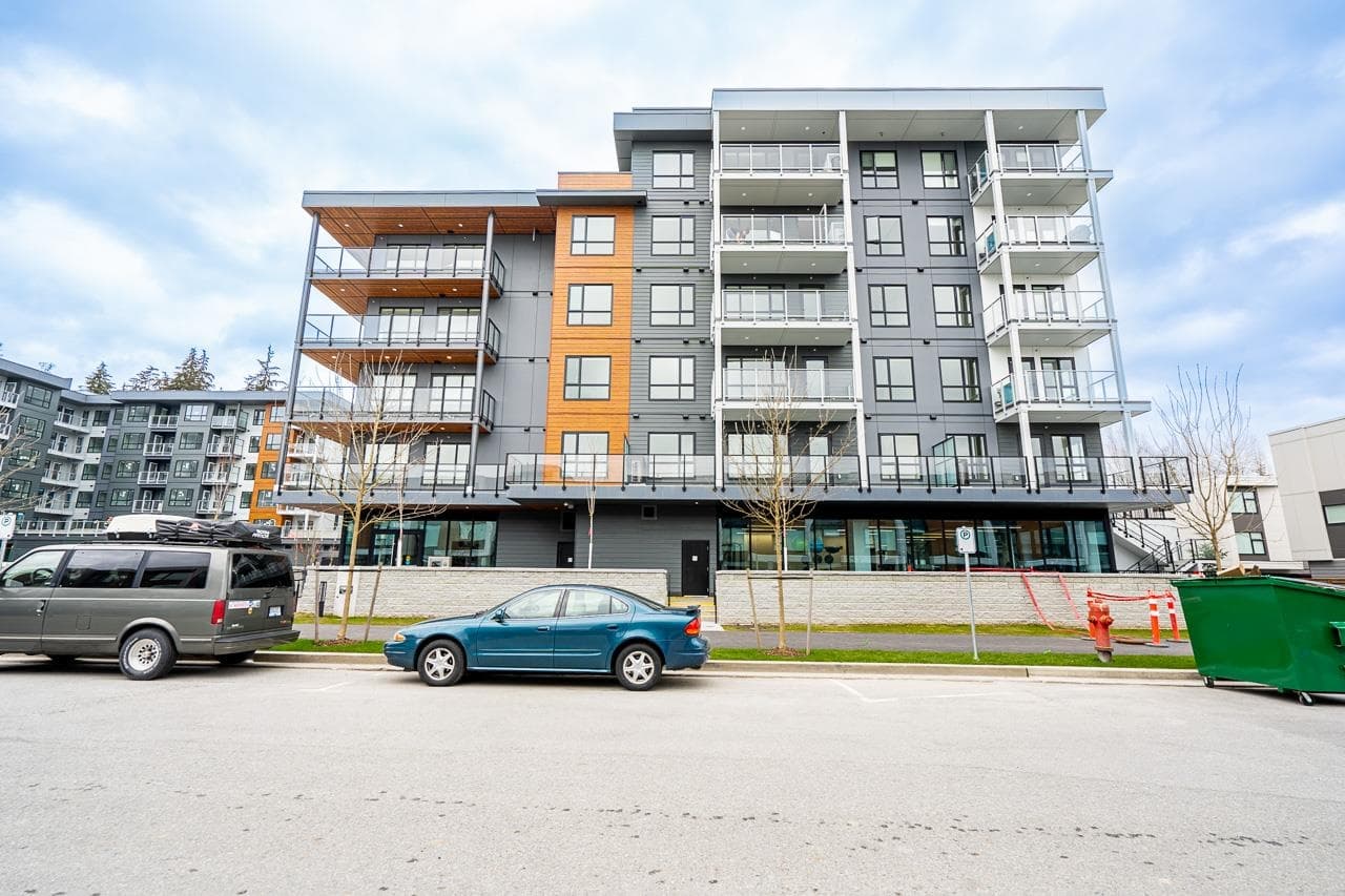 403 - 3596 Malsum Drive, North Vancouver, V7G 0B5 — photo 3