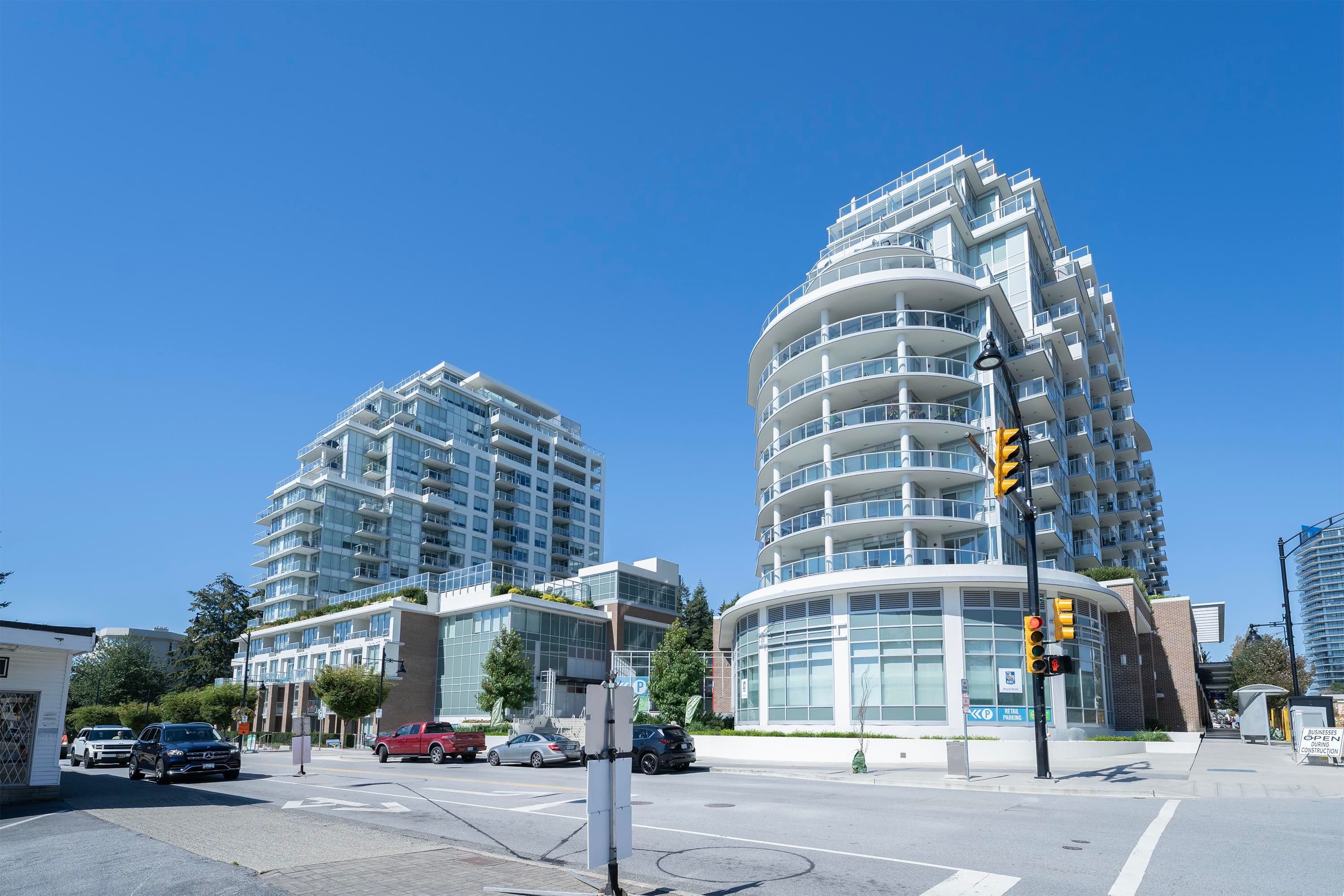104 - 15165 Thrift Avenue, Surrey
