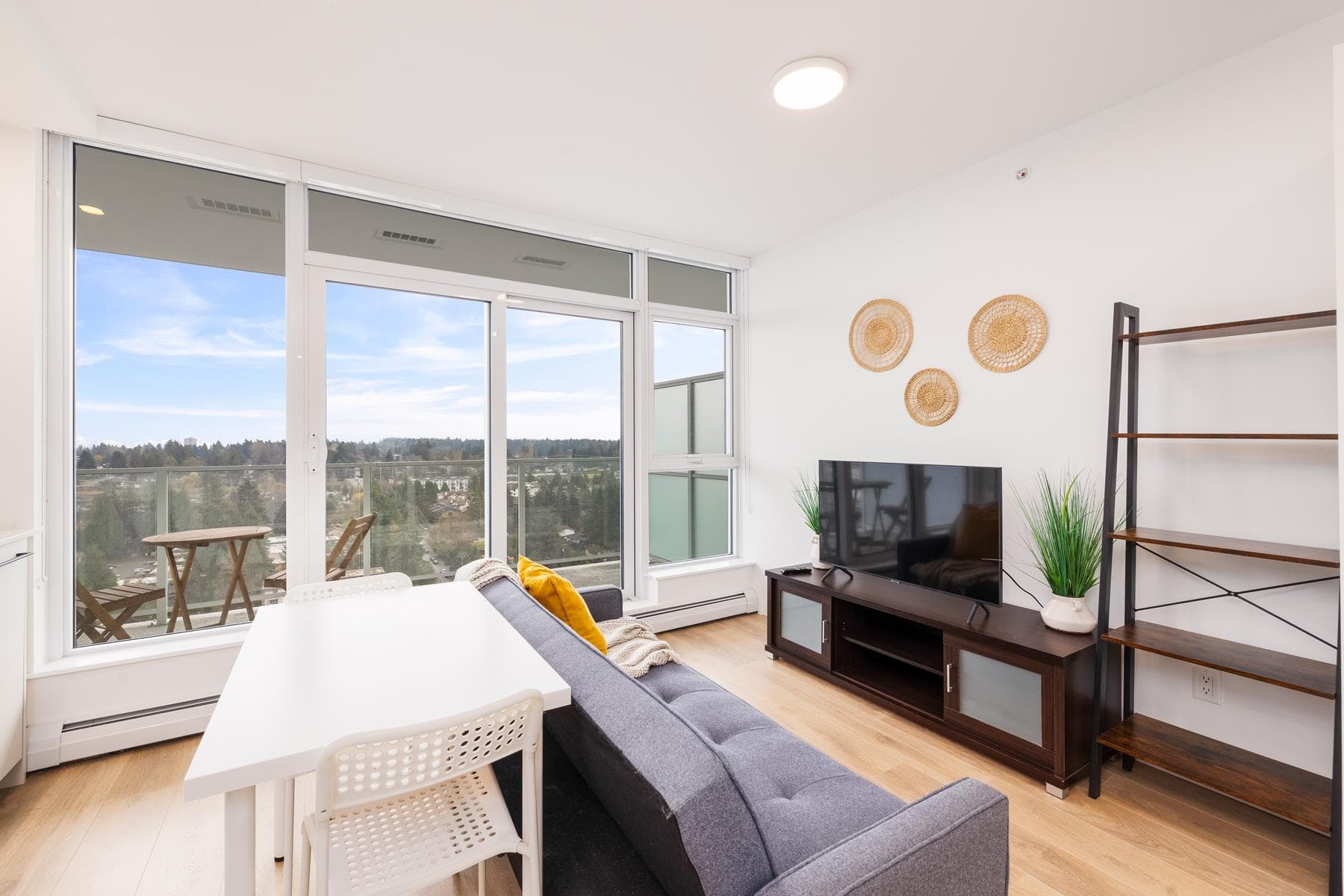 2103 - 13685 102 Avenue, Surrey, V3T 1N7 — photo 5