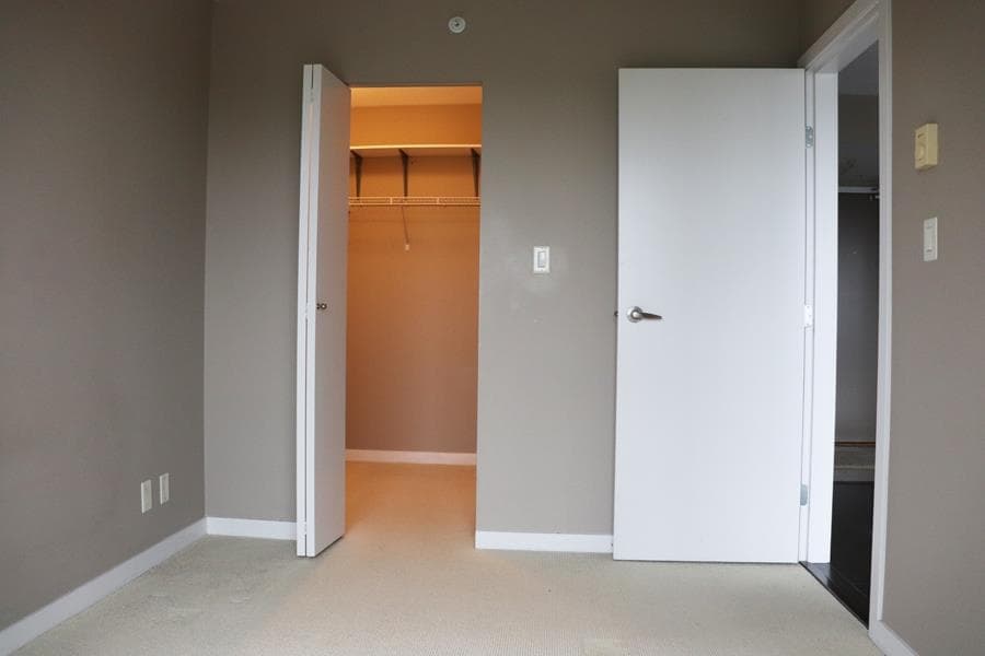 1110 - 13618 100 Avenue, Surrey, V3T 0A8 — photo 4