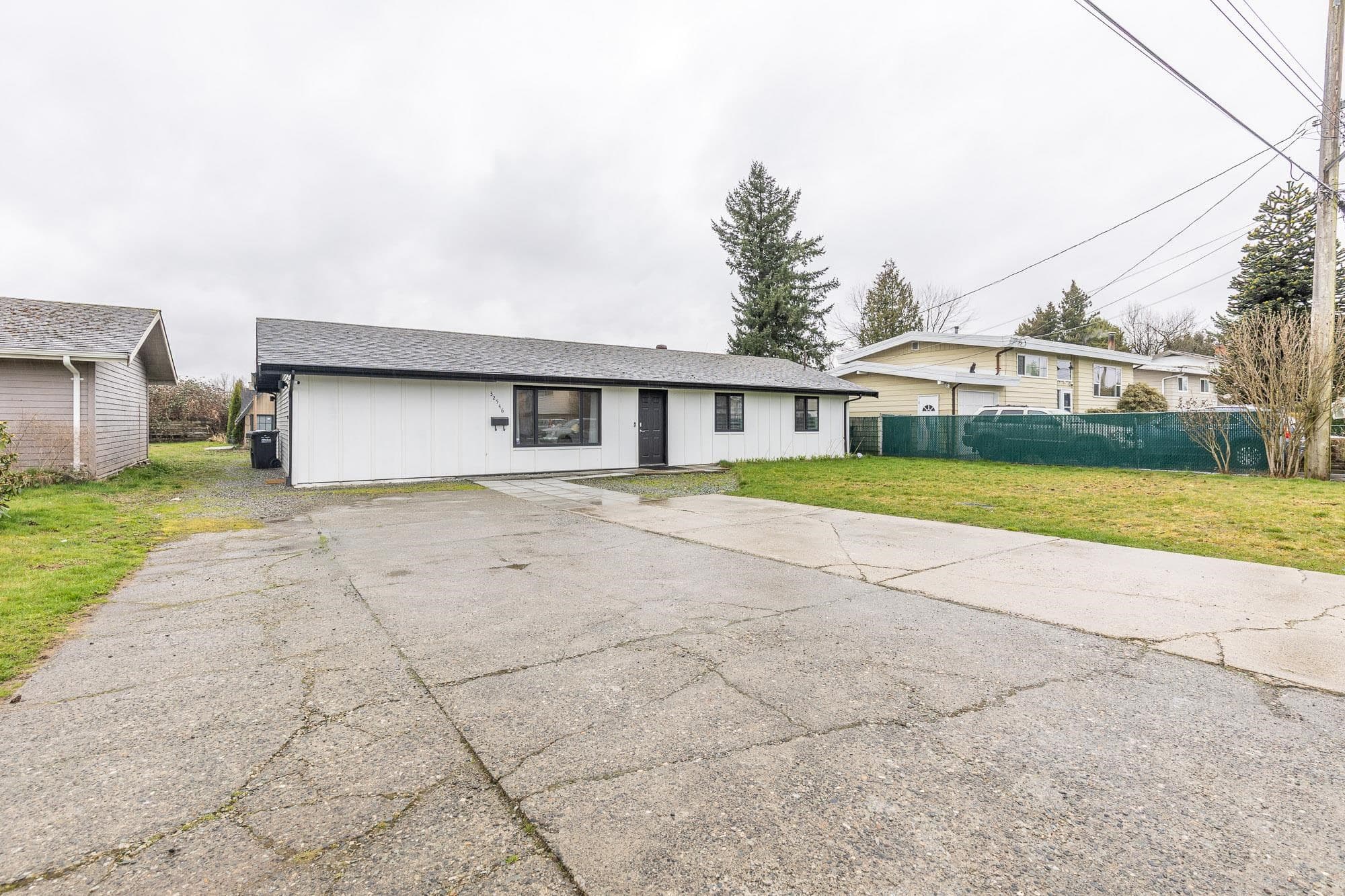 32546 Pandora Avenue, Abbotsford, V2T 3X1 — photo 5