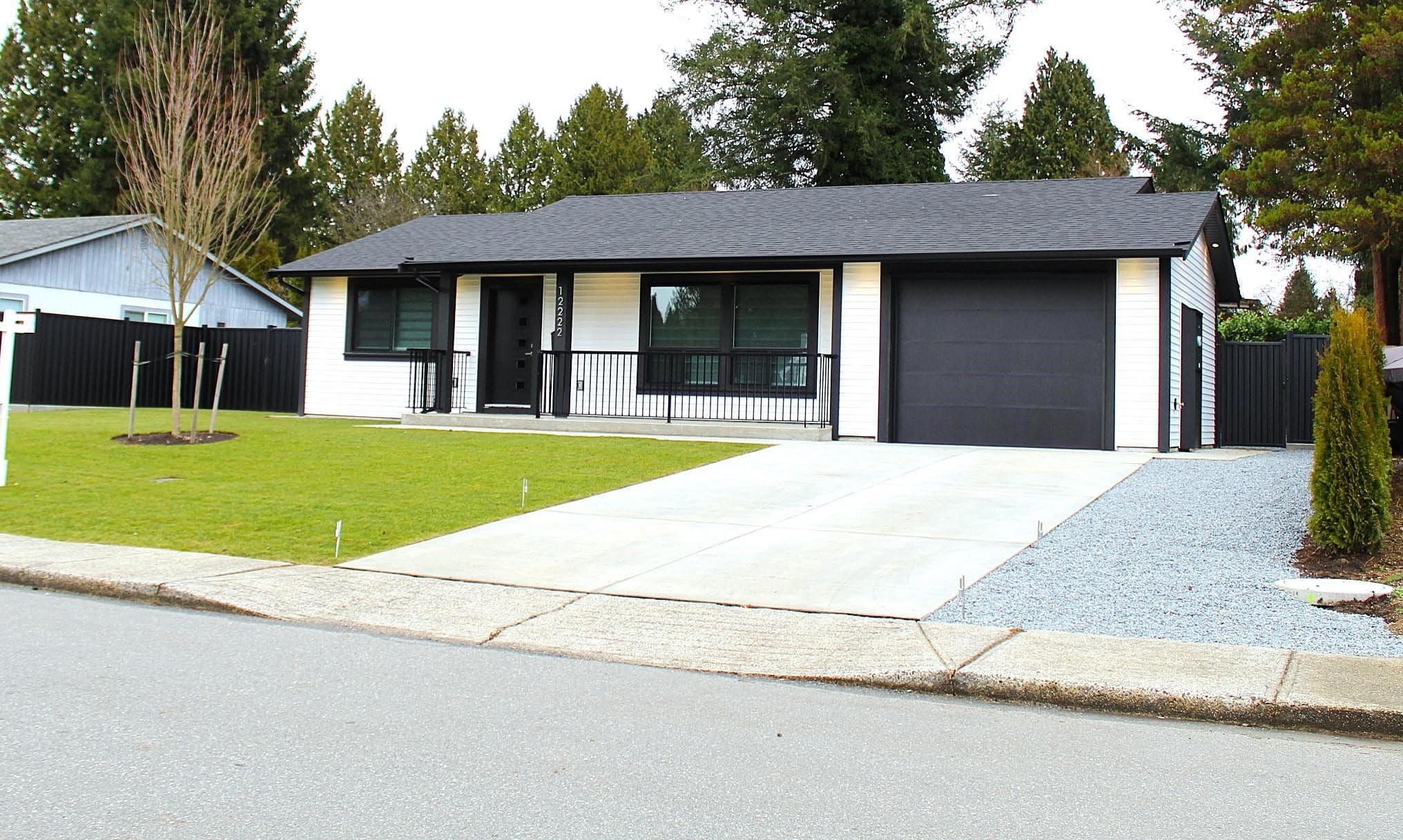 12222 211 Street, Maple Ridge