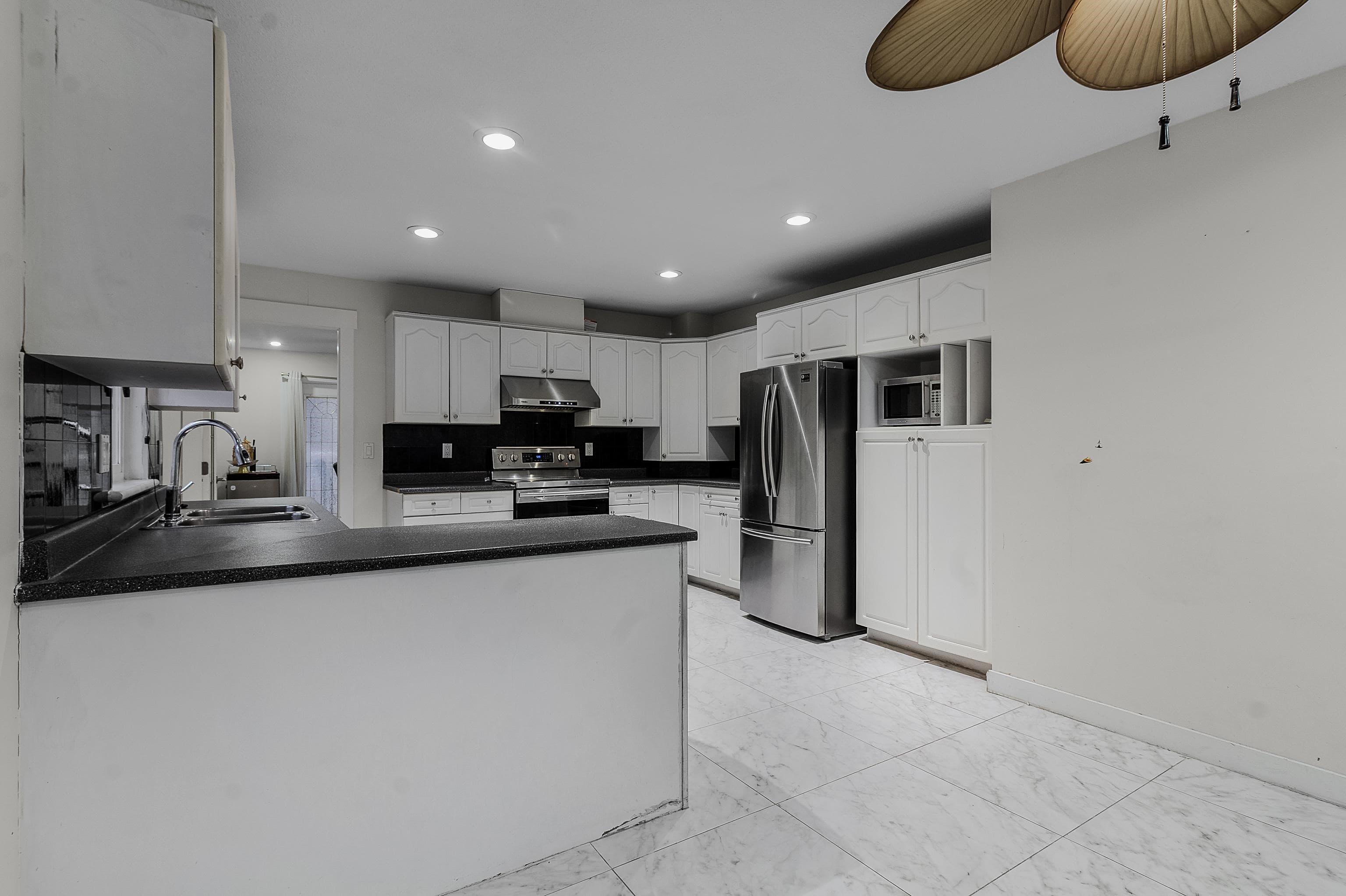11669 207 Street, Maple Ridge, V2X 1X2 — photo 5