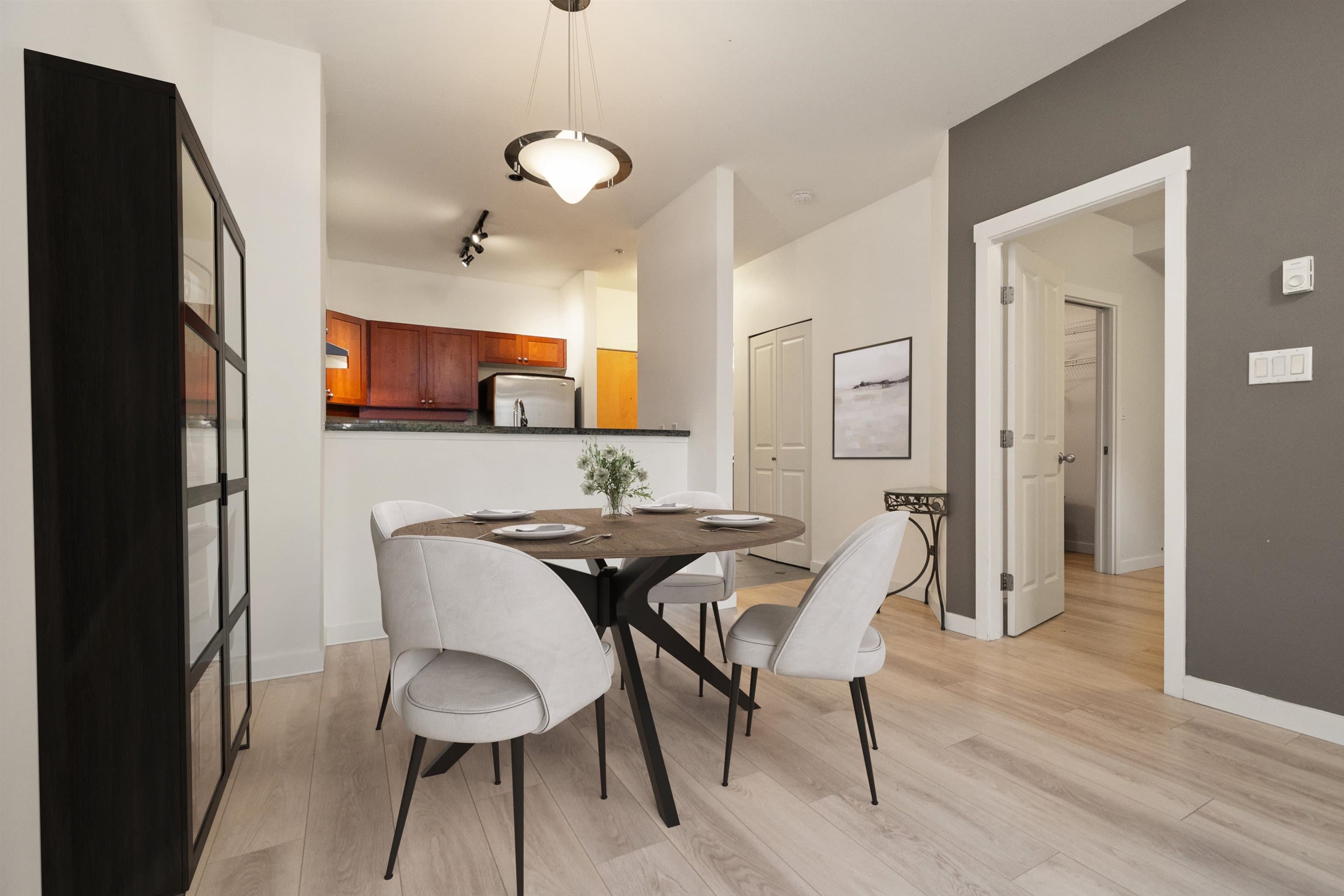 109 - 675 Park Crescent, New Westminster, V3L 5W4 — photo 2
