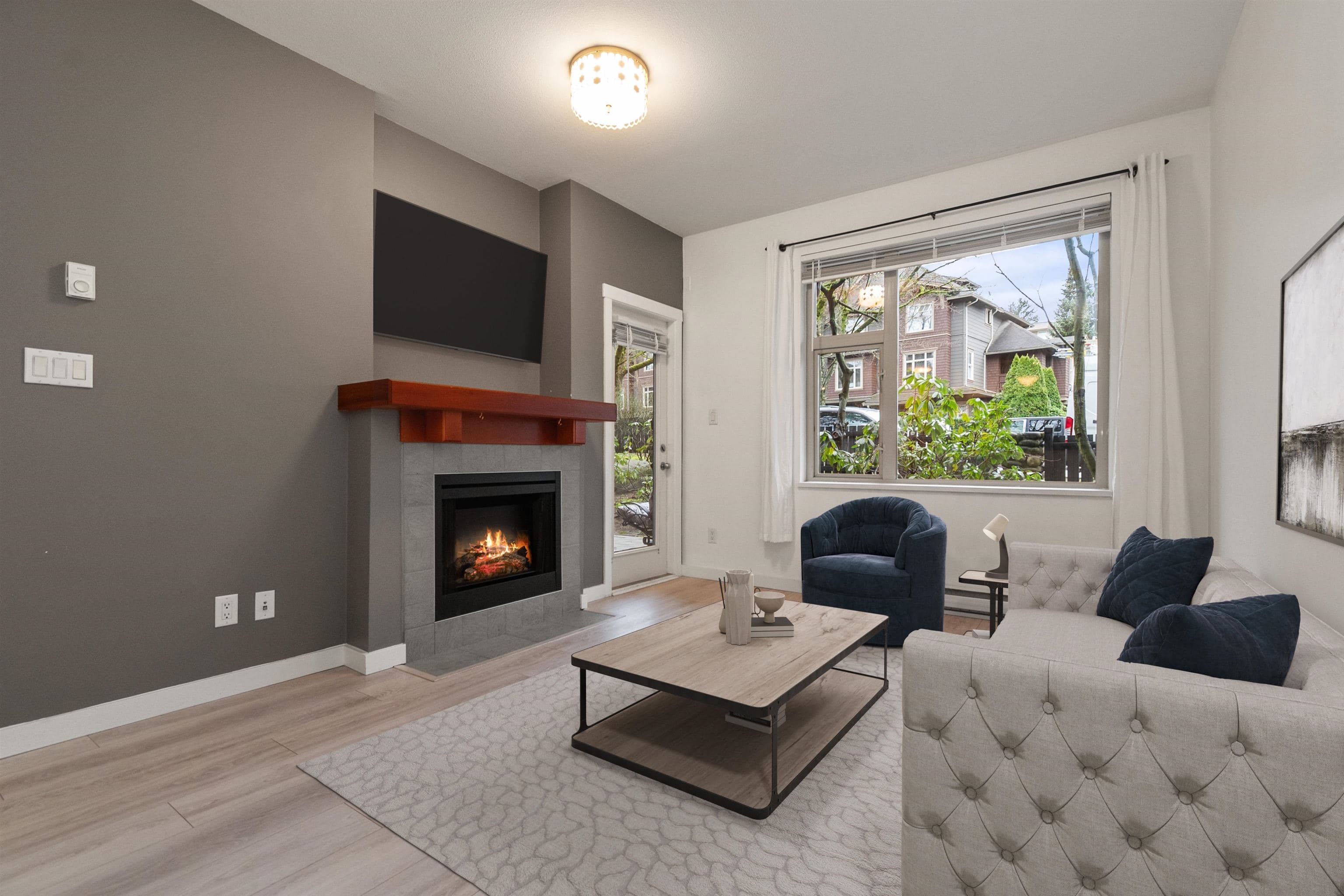 109 - 675 Park Crescent, New Westminster, V3L 5W4 — photo 1