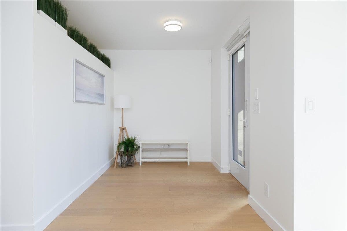 1581 W 57th Avenue, Vancouver, V6P 0H7 — photo 4