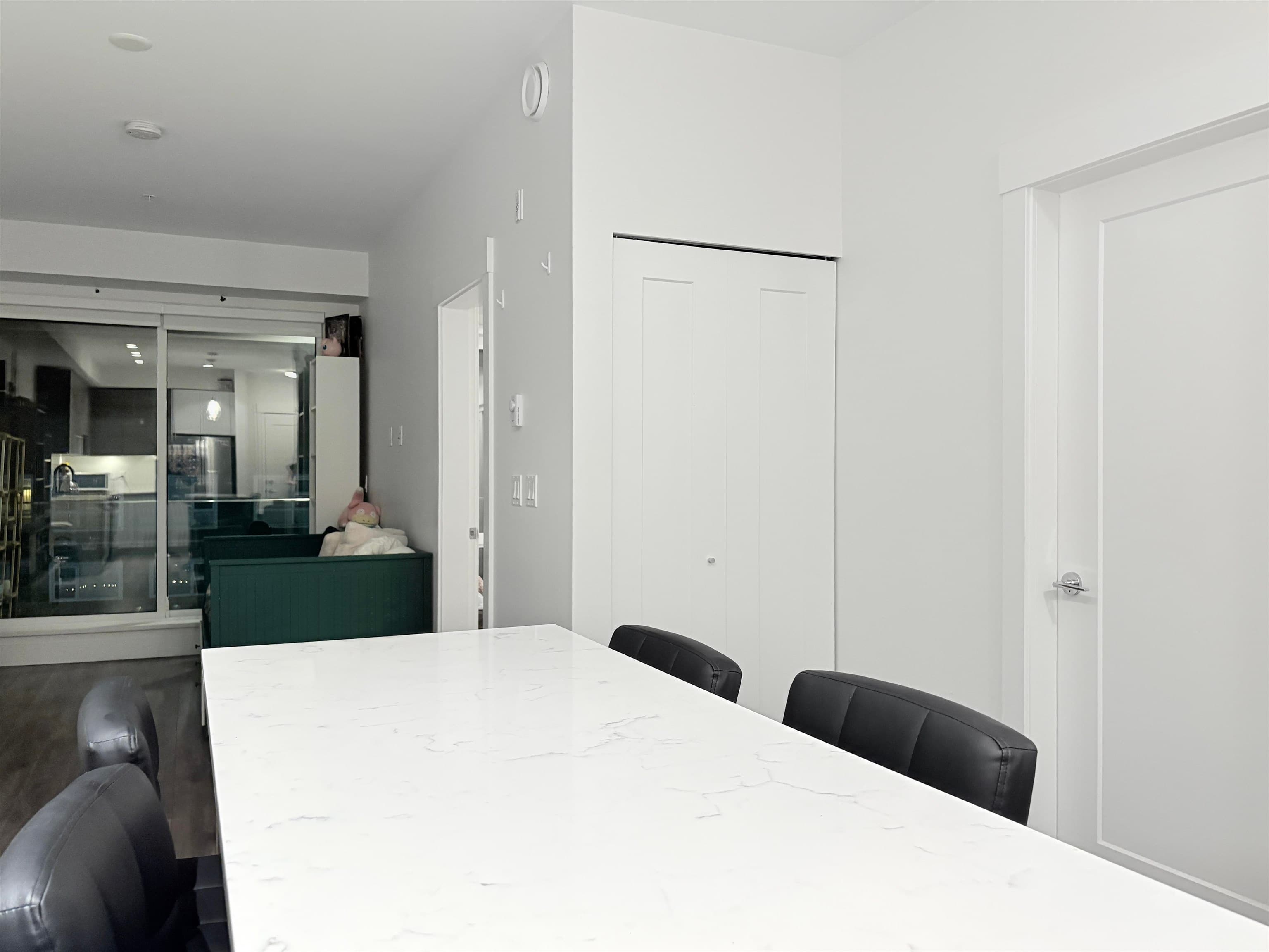 A417 - 20727 Willoughby Town Centre Drive, Langley, V2Y 3N1 — photo 2