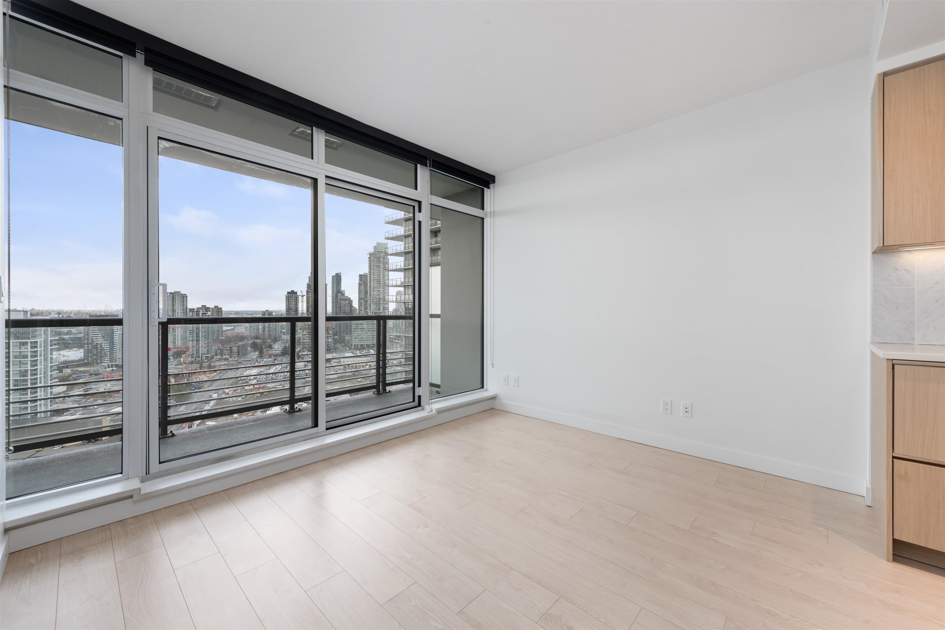 2203 - 4730 Lougheed Highway, Burnaby, V5C 0M9 — photo 5