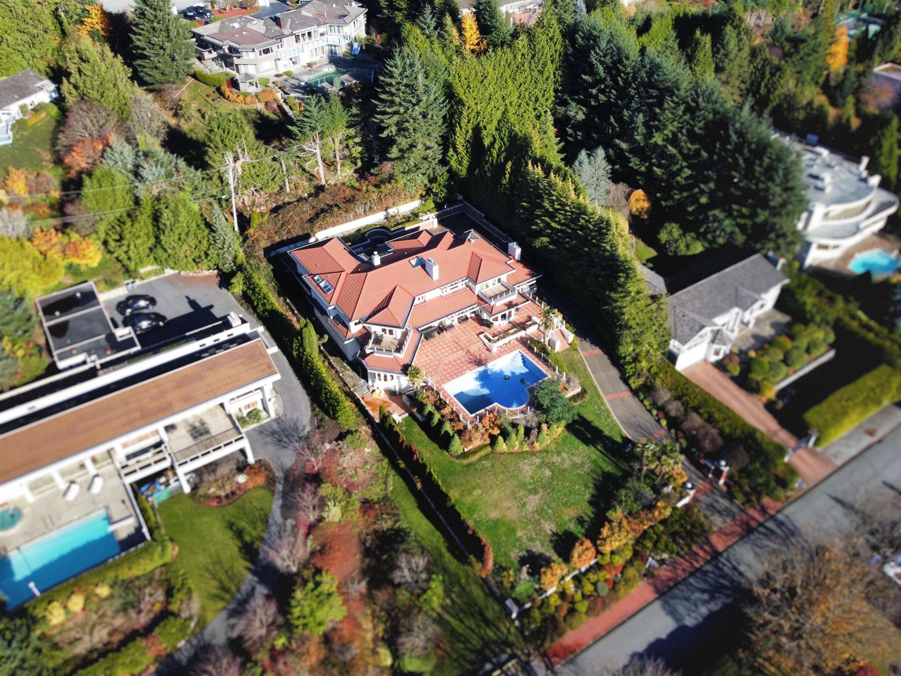1025 King Georges Way, West Vancouver