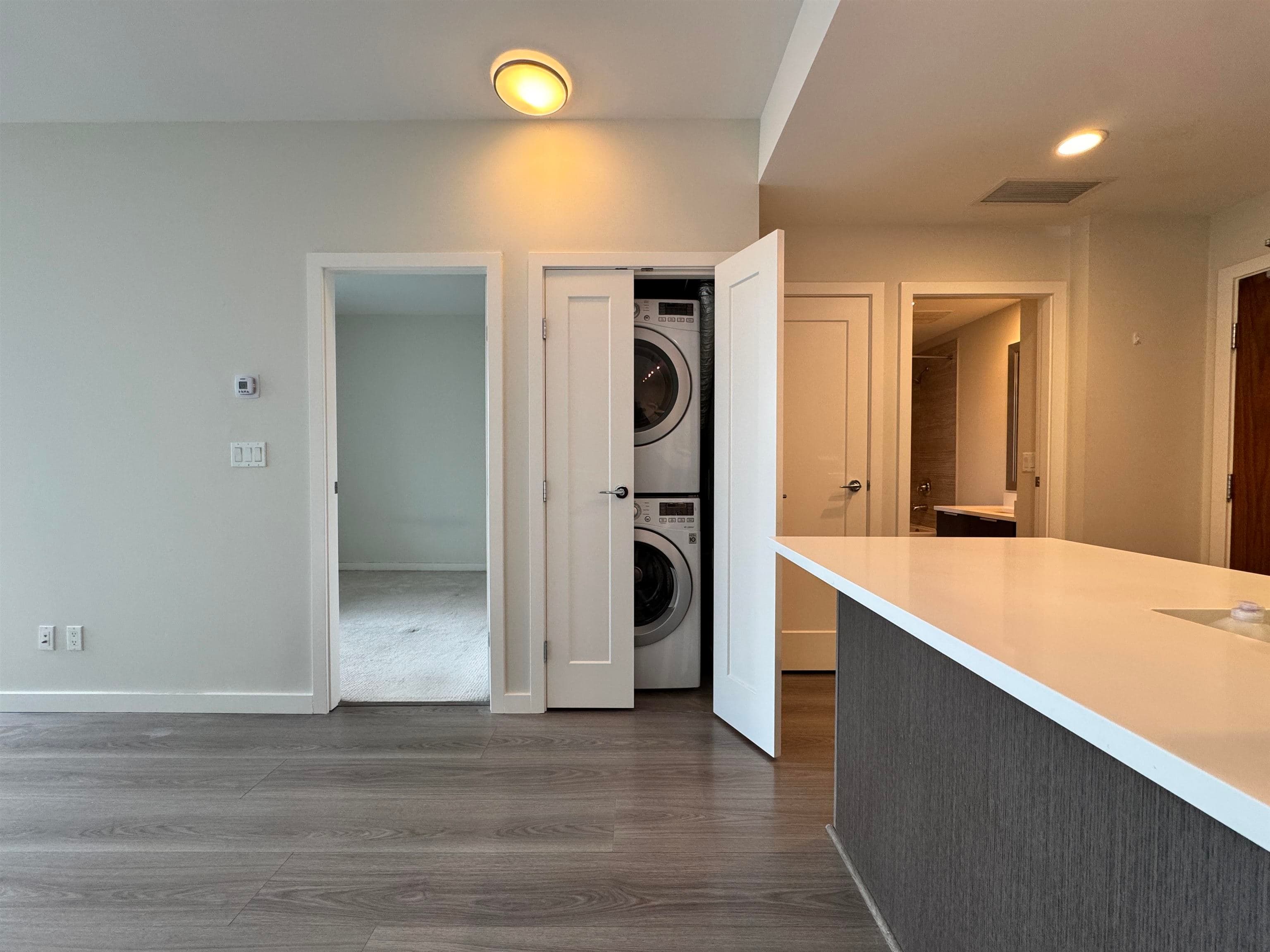 614 - 8688 Hazelbridge Way, Richmond, V6X 0R6 — photo 4