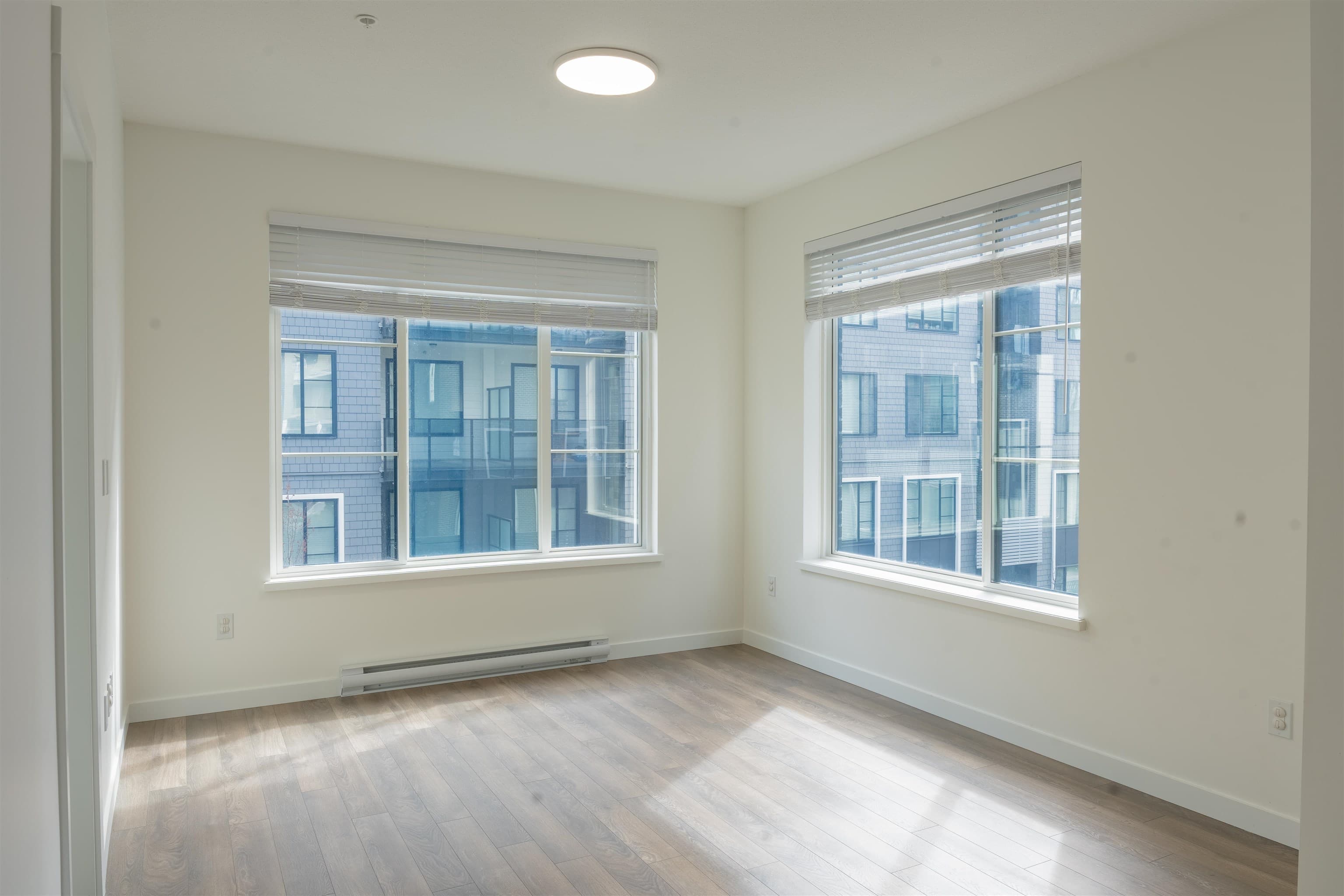 206 - 15848 Fraser Highway, Surrey, V4N 6X6 — photo 2