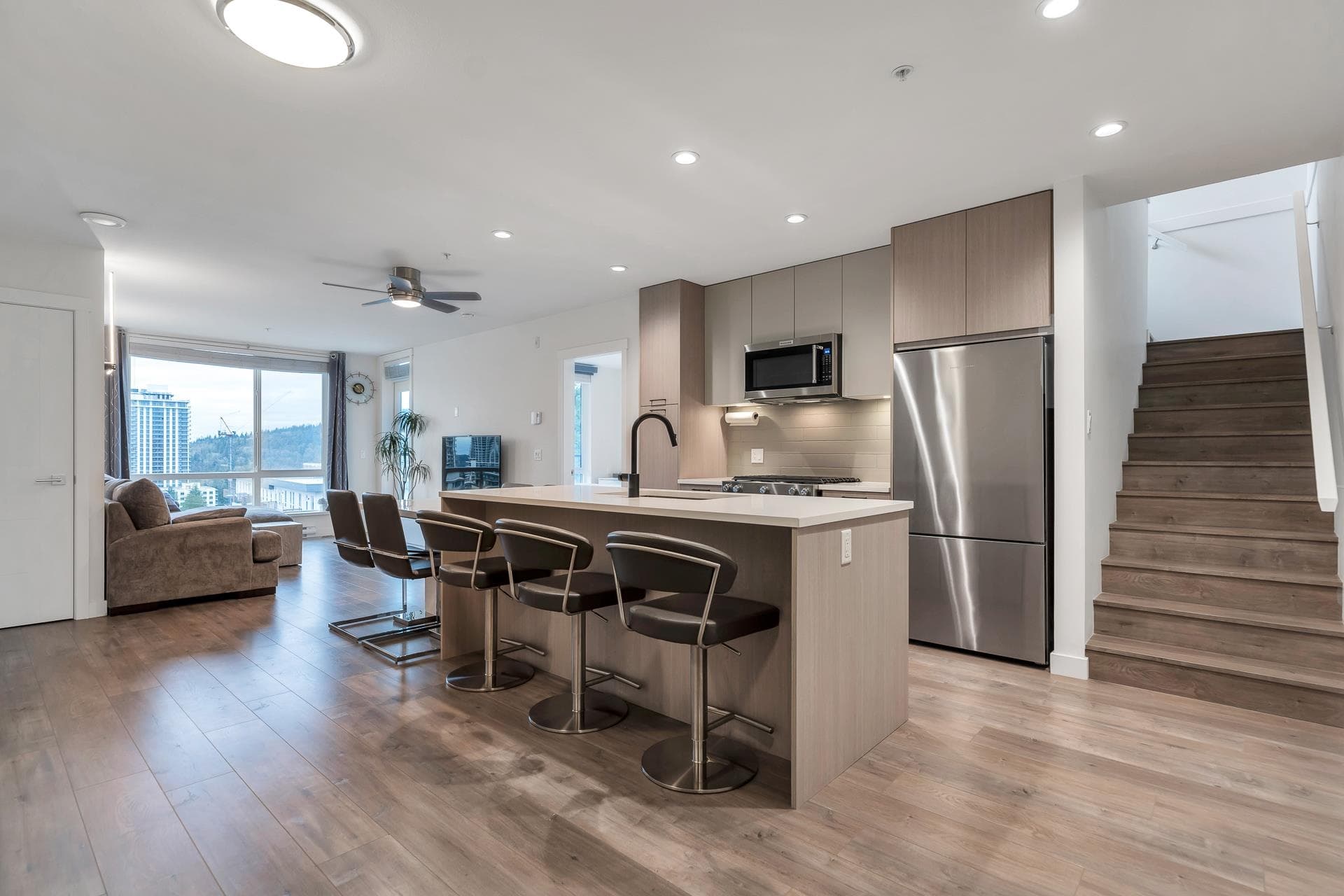 611 - 707 Como Lake Avenue, Coquitlam, V3J 0J5 — photo 4