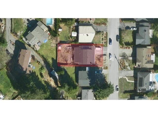 982 Saddle Street, Coquitlam