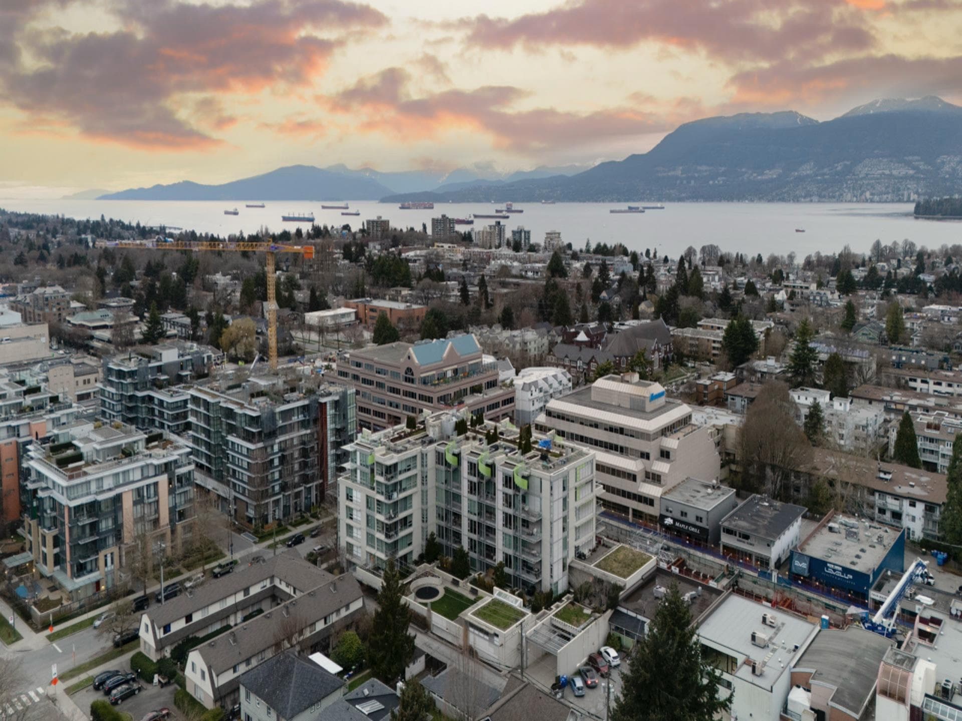 703 - 2528 Maple Street, Vancouver, V6J 0B5 — photo 2