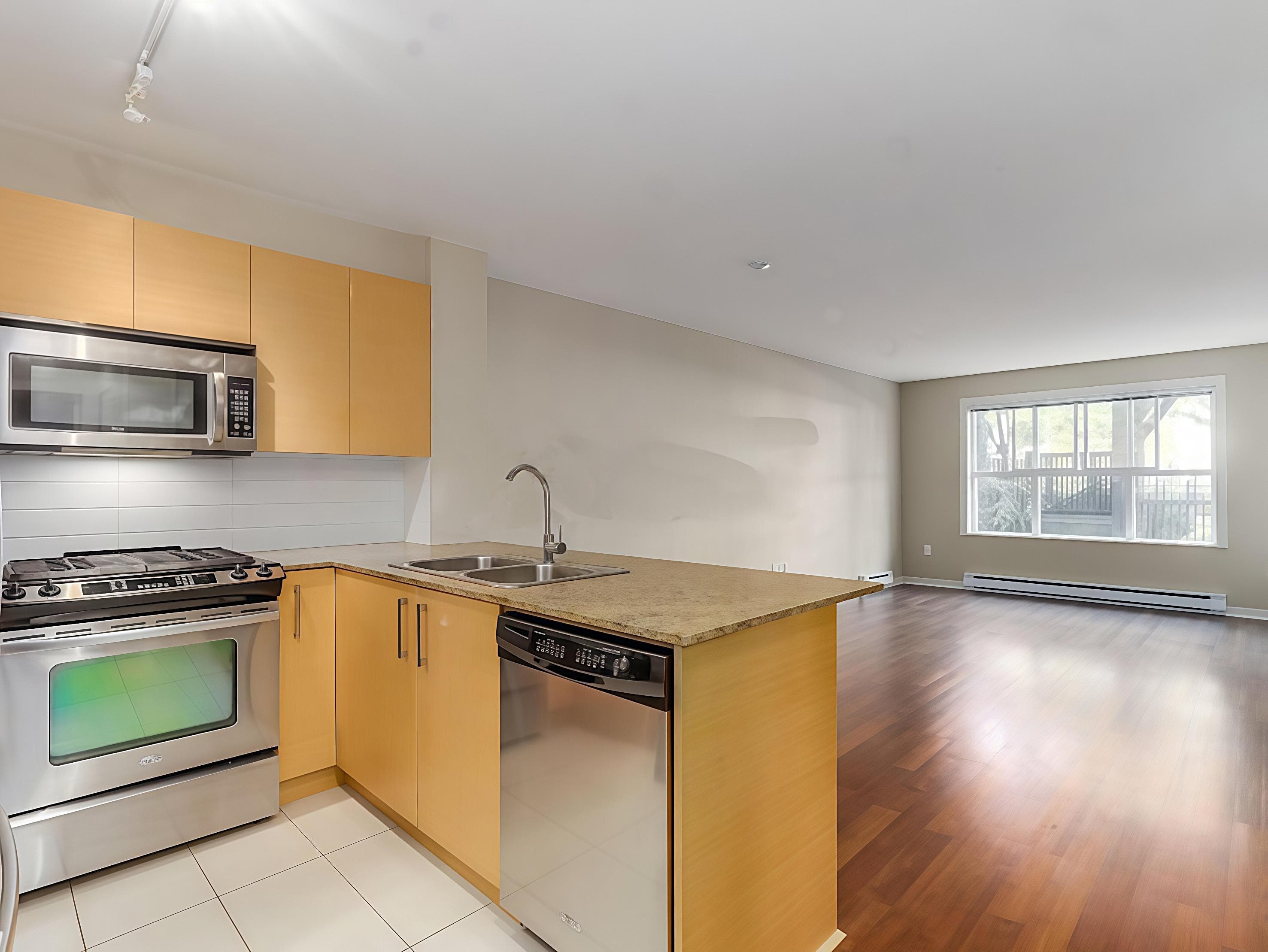 106 - 5665 Irmin Street, Burnaby, V5J 0C4 — photo 5