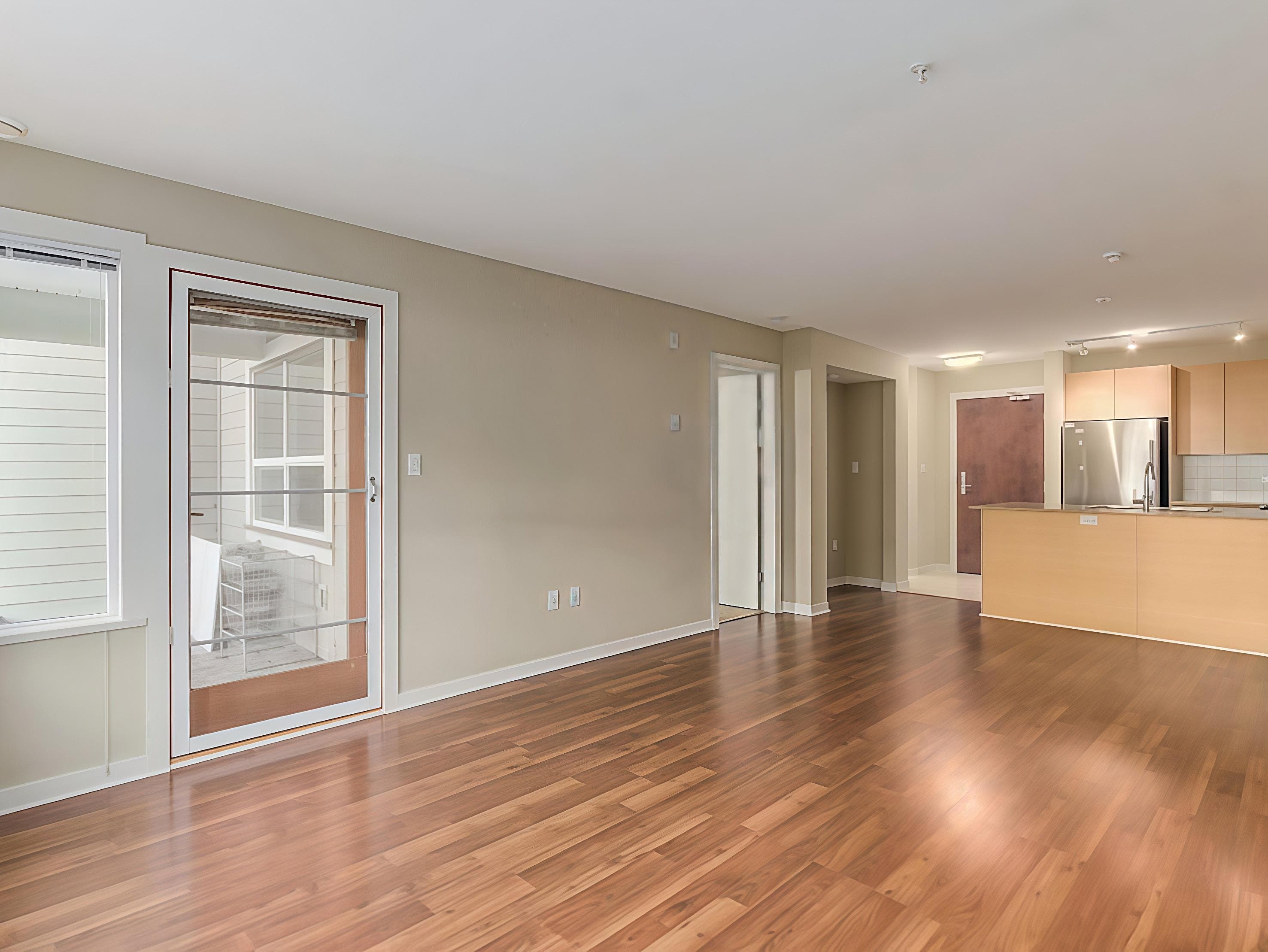 106 - 5665 Irmin Street, Burnaby, V5J 0C4 — photo 4