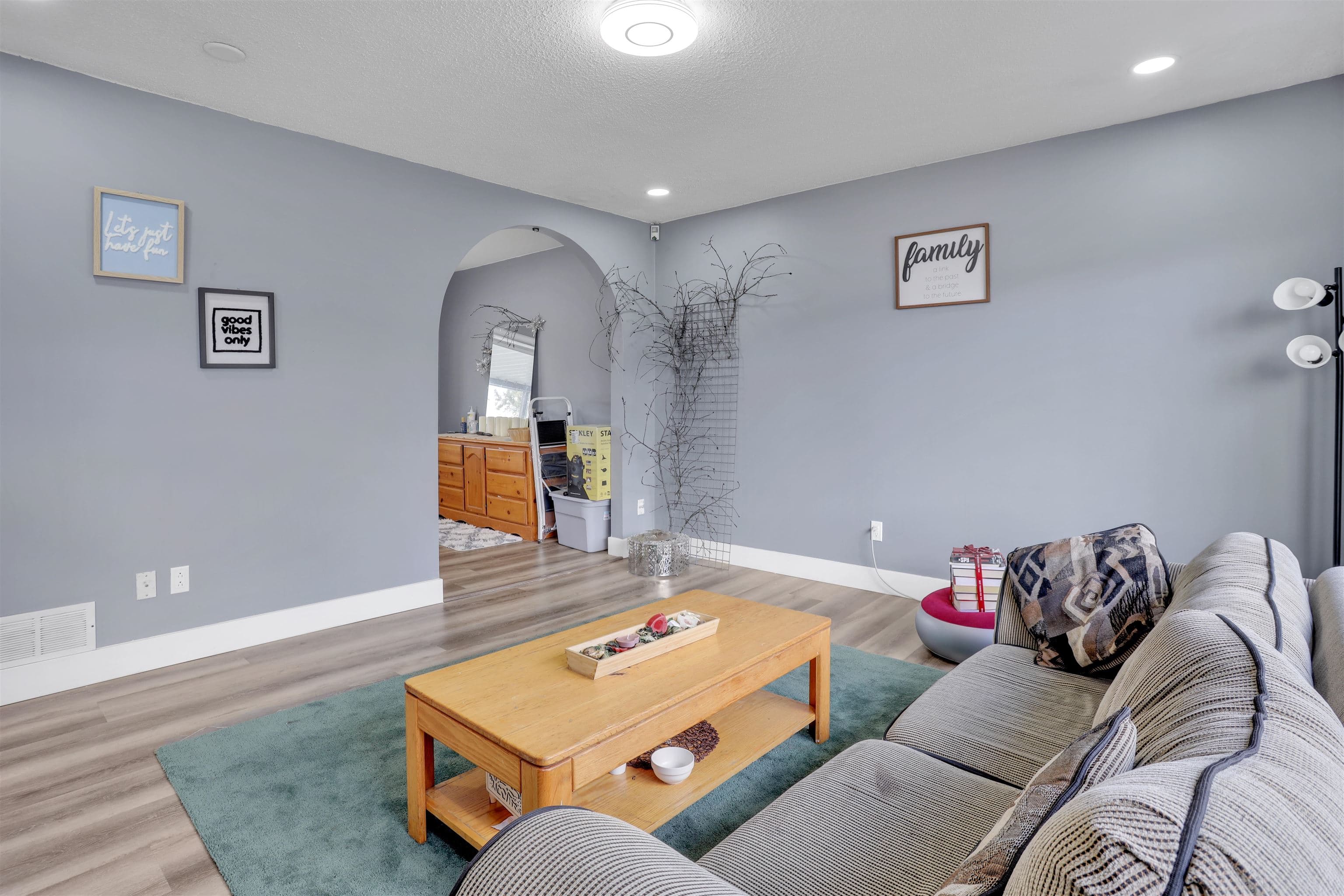 9024 123a Street, Surrey, V3V 6K3 — photo 3
