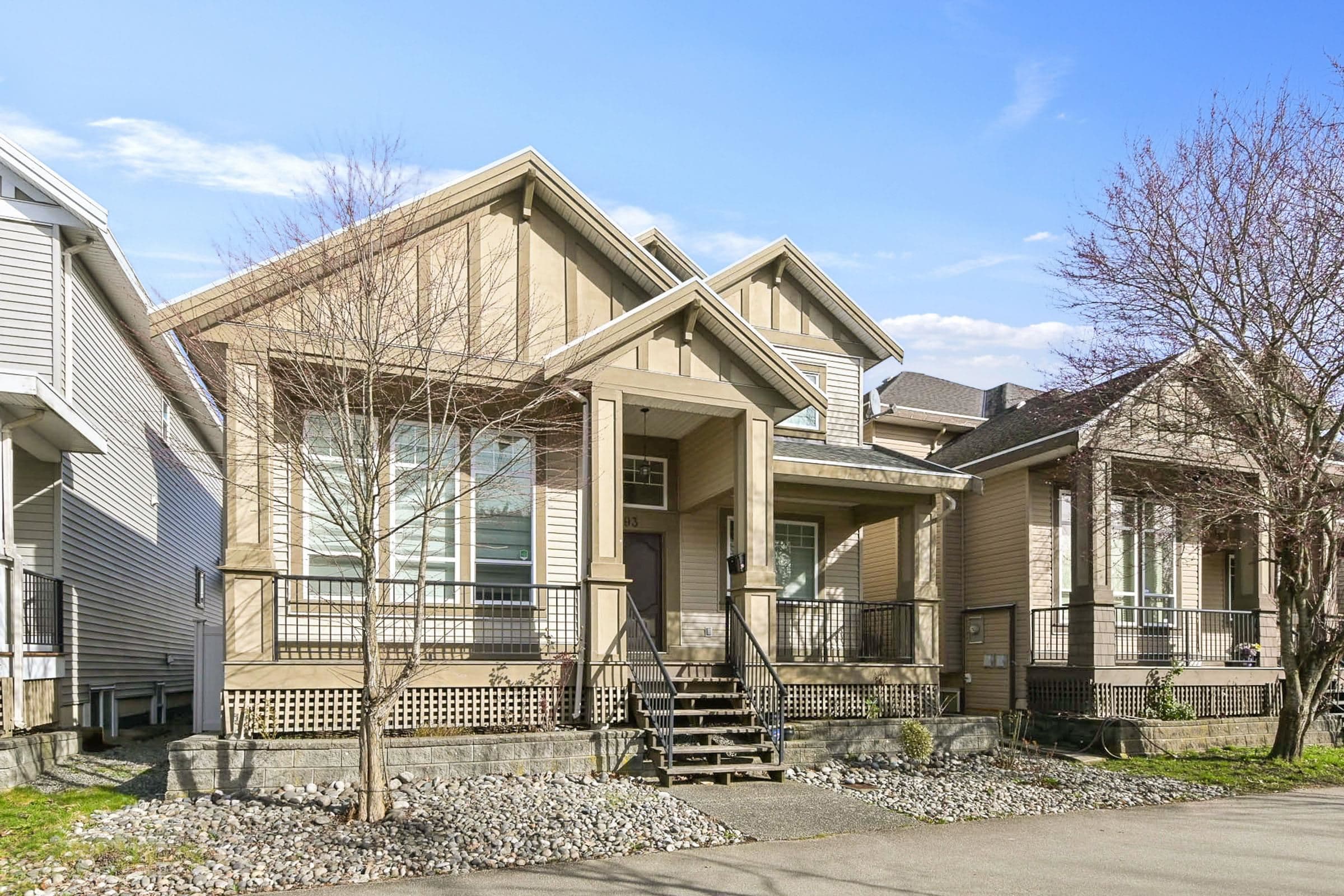 17293 64 Avenue, Surrey, V3S 1Y6 — photo 2