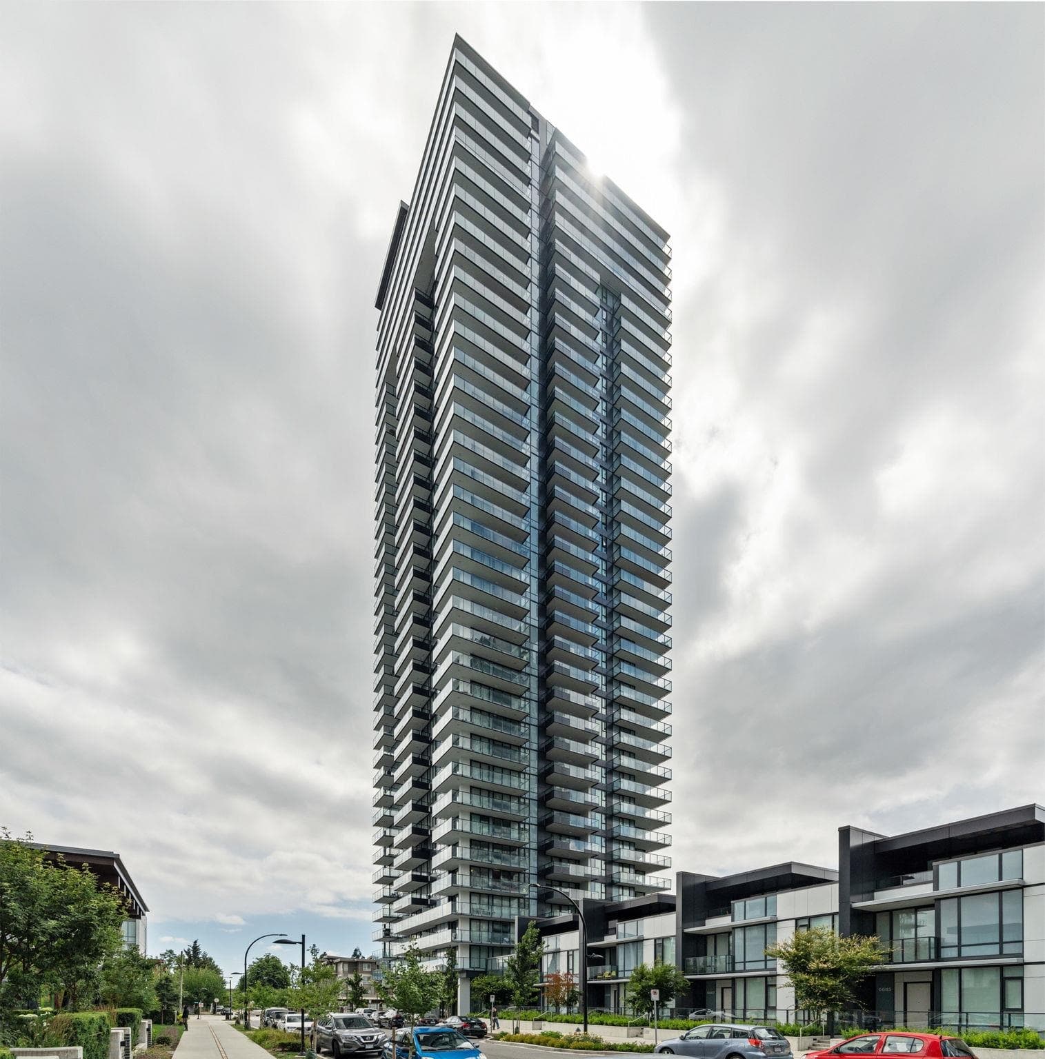 503 - 6699 Dunblane Avenue, Burnaby, V5H 0J8 — photo 2