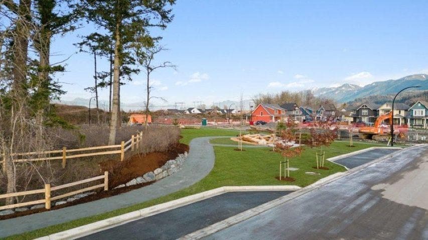 111 - 46211 Promontory Road, Chilliwack, V2R 6E4 — photo 2