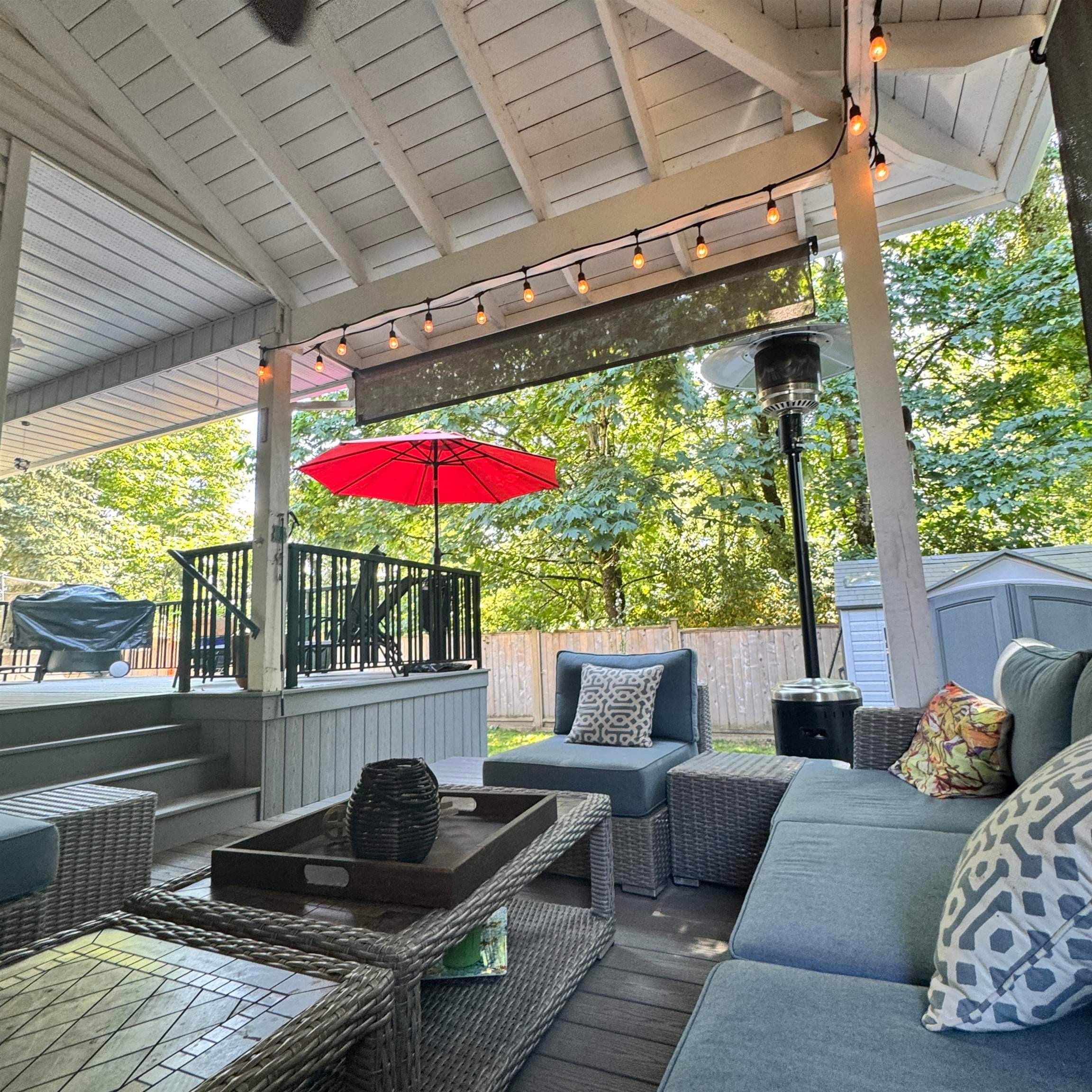18274 58a Avenue, Surrey, V3S 7E9 — photo 3