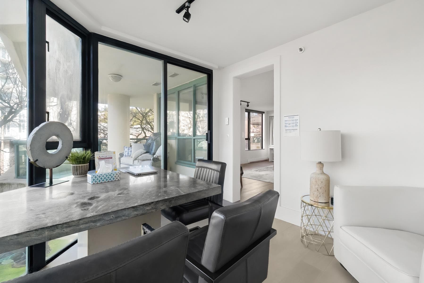 3D - 328 Taylor Way, West Vancouver, V7T 2Y4 — photo 3