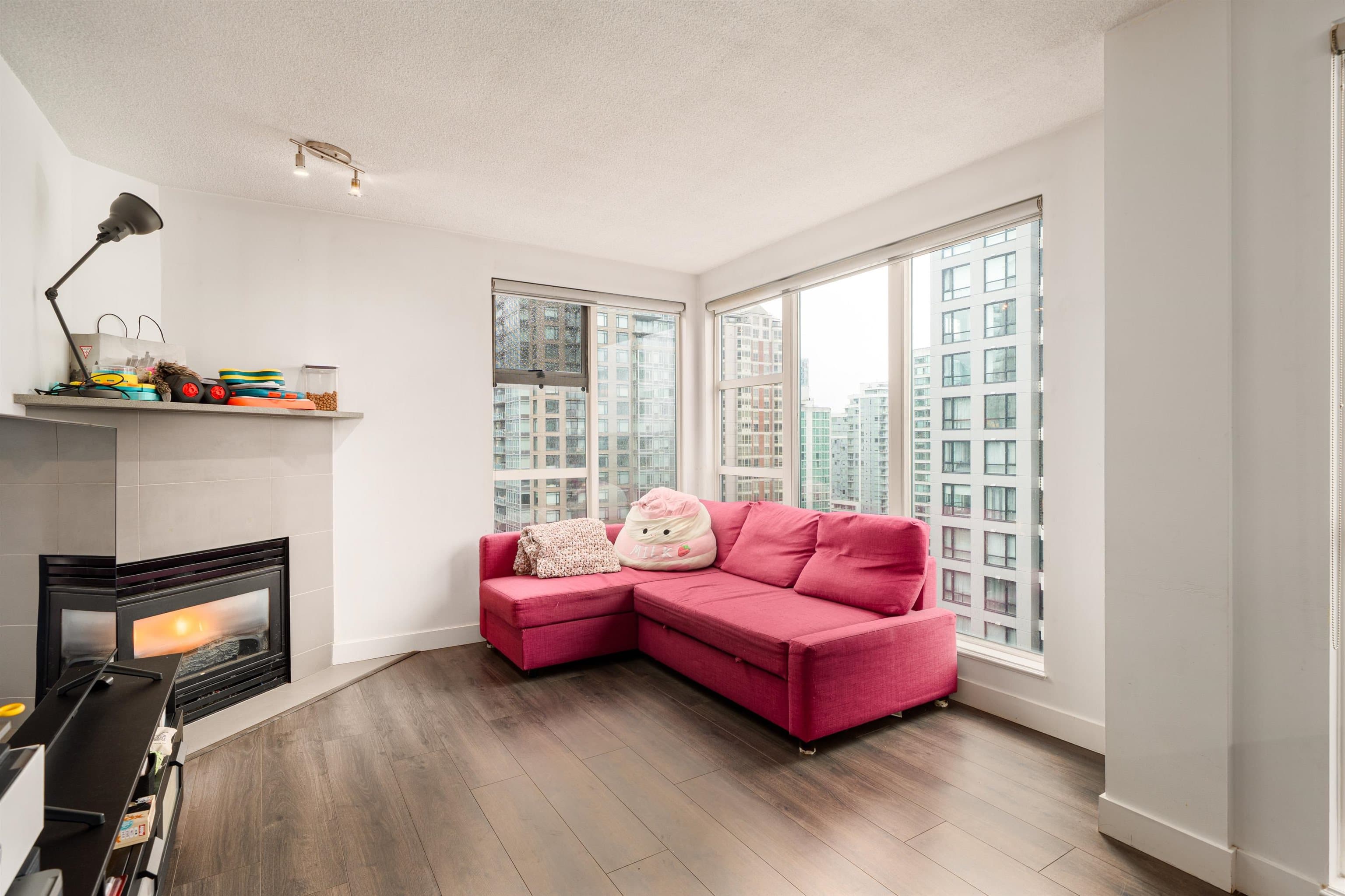 2204 - 939 Homer Street, Vancouver, V6B 2W6 — photo 2