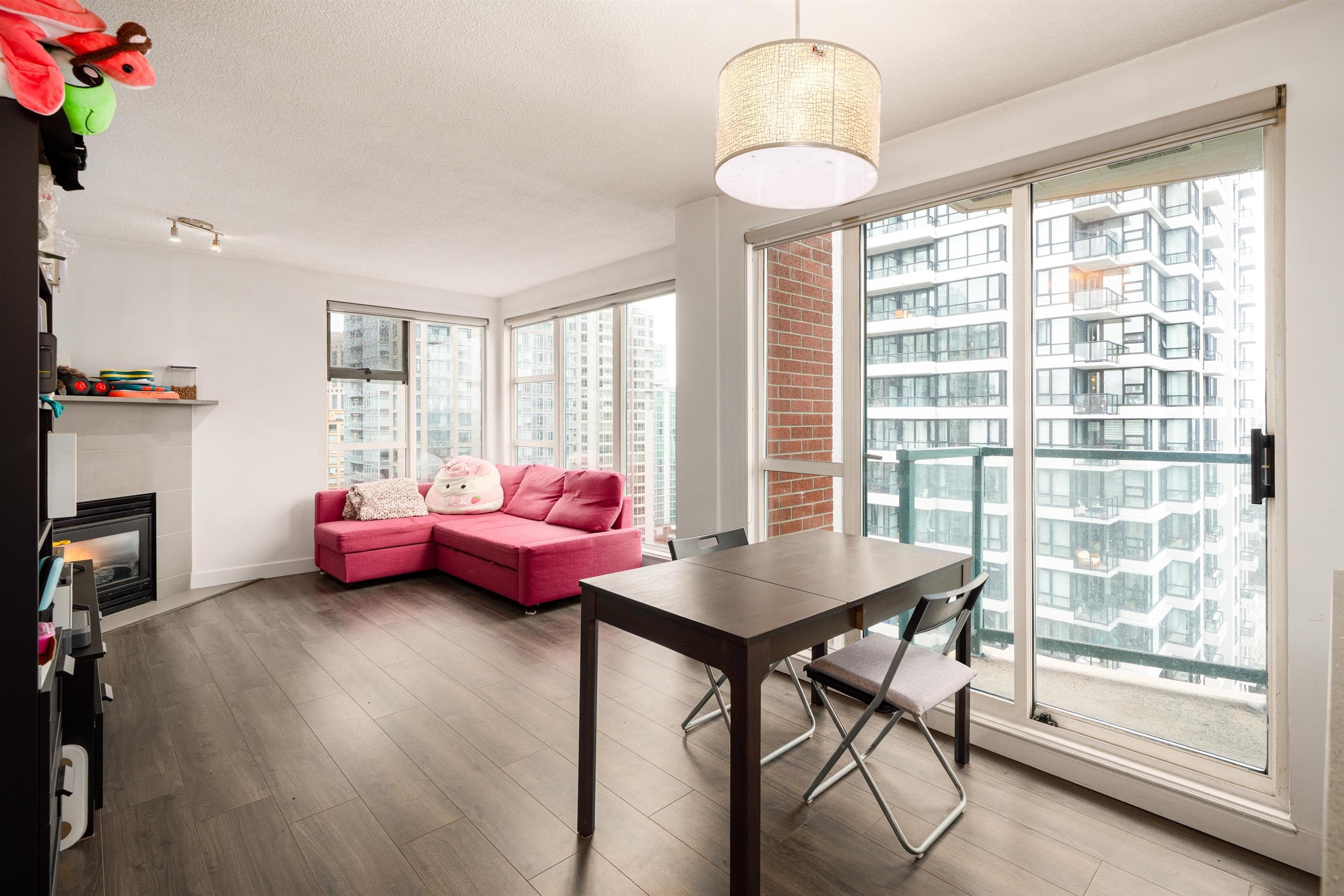 2204 - 939 Homer Street, Vancouver, V6B 2W6 — photo 3