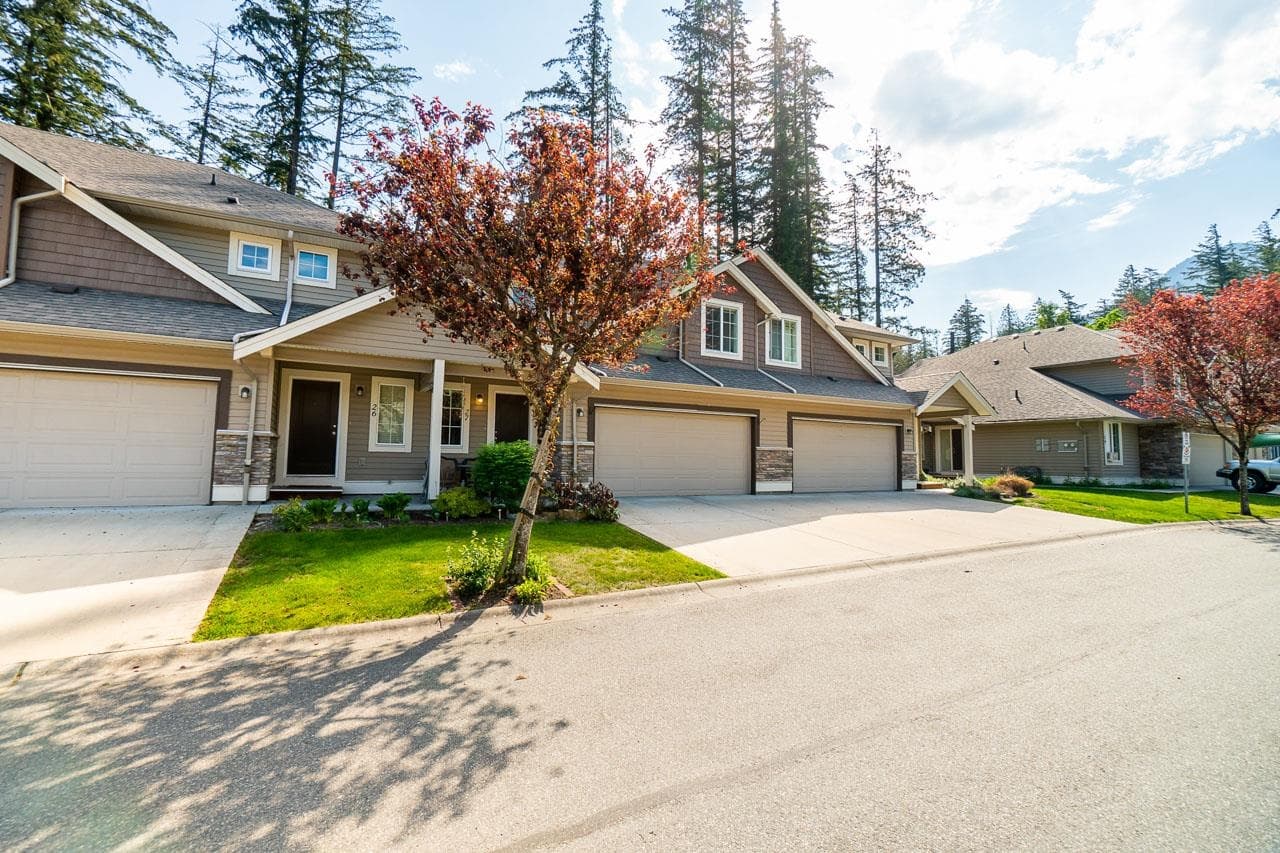 27 - 1175 7th Avenue, Hope, V0X 1L4 — photo 1