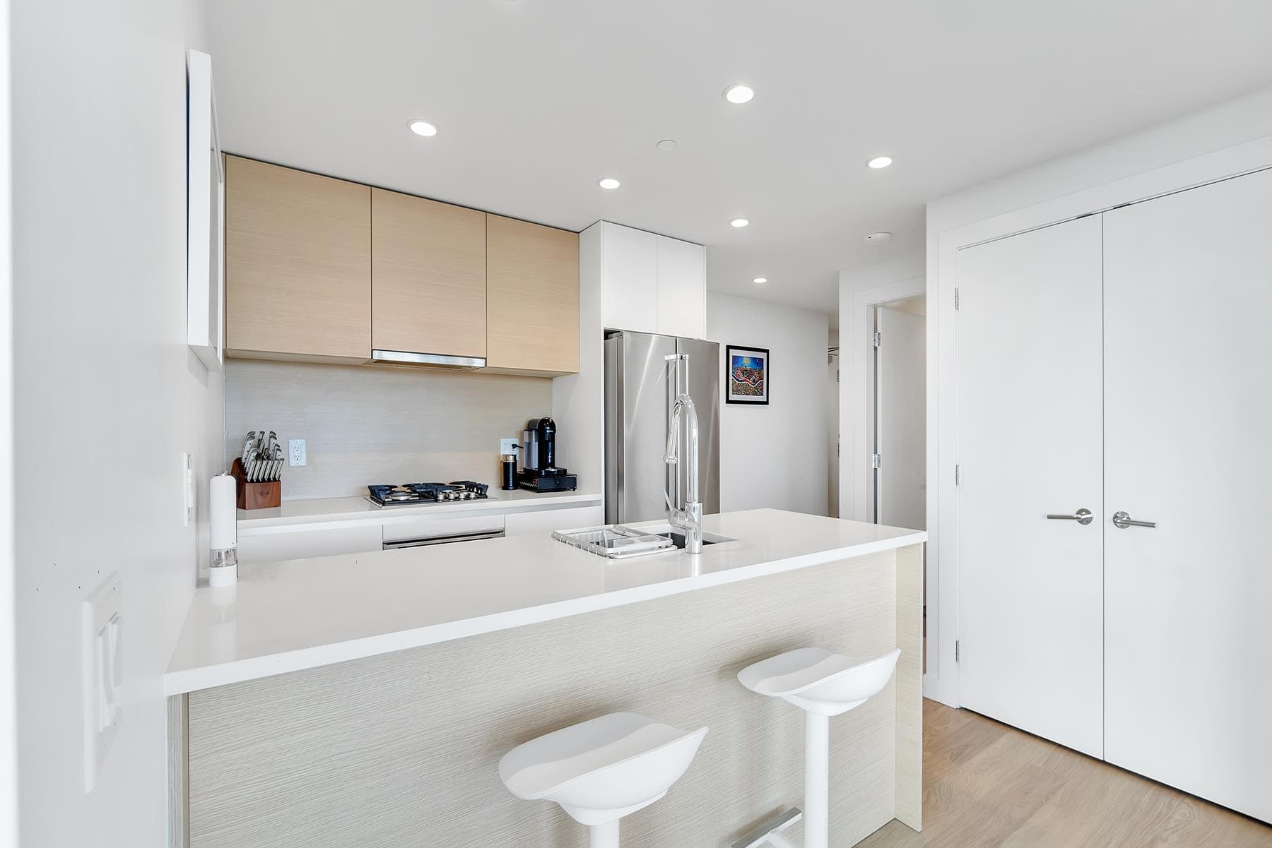 2109 - 525 Foster Avenue, Coquitlam, V3J 0H6 — photo 5