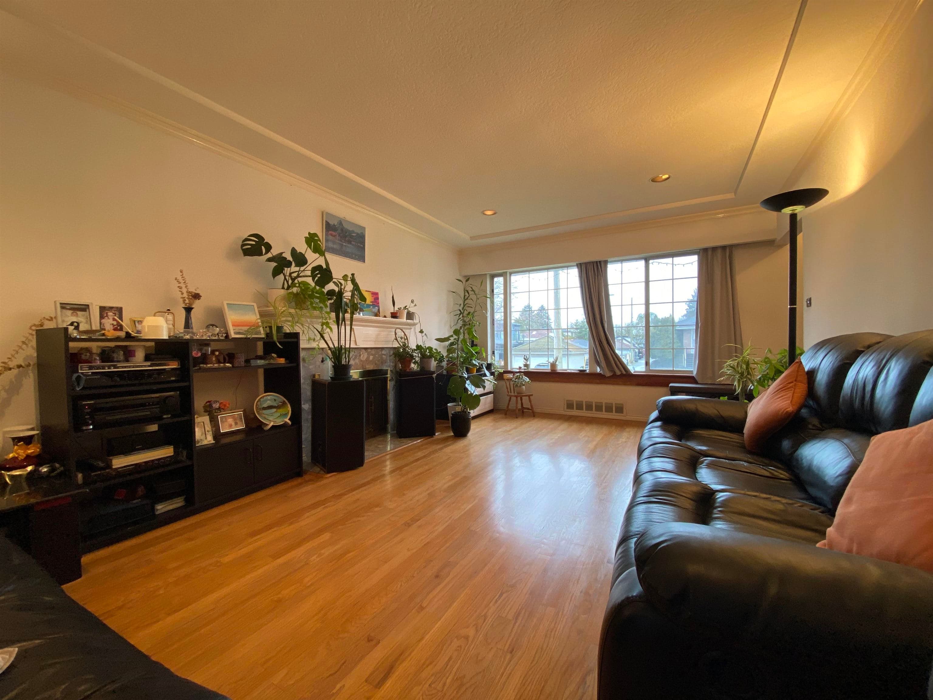 6828 Inverness Street, Vancouver, V5X 4G2 — photo 5