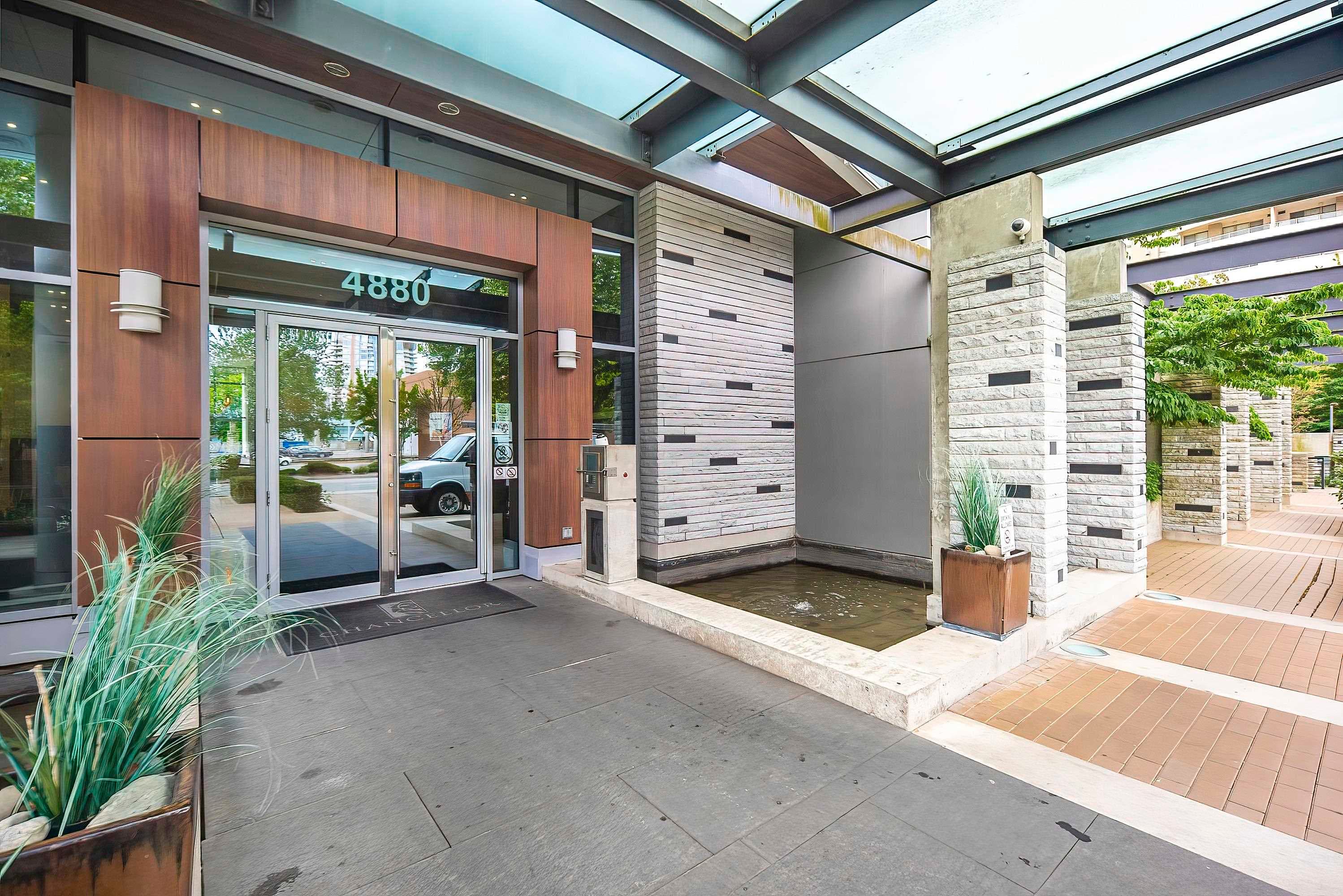 308 - 4880 Bennett Street, Burnaby, V5H 0C1 — photo 4