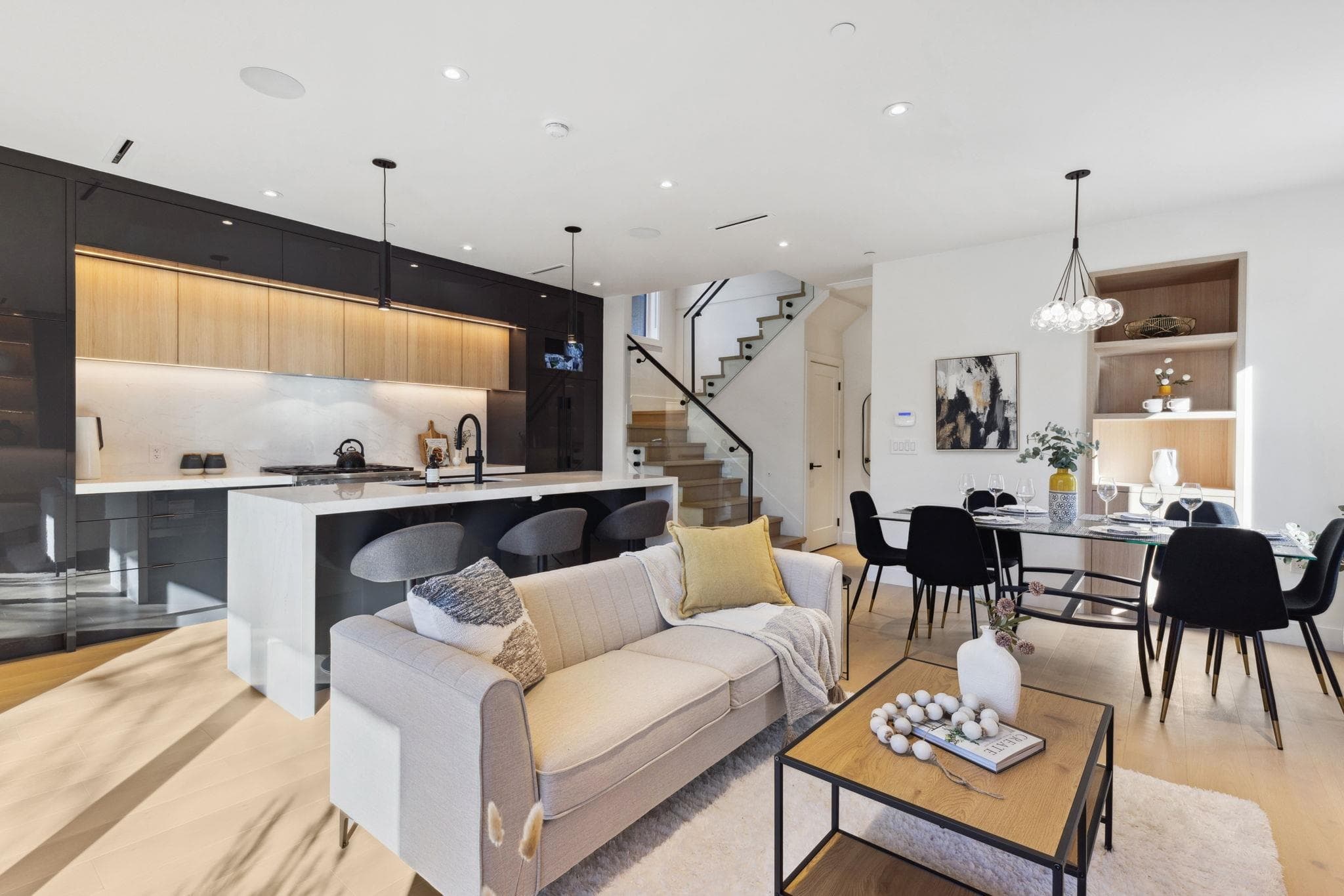 1 - 3081 W 14th Avenue, Vancouver, V6K 2X7 — photo 4
