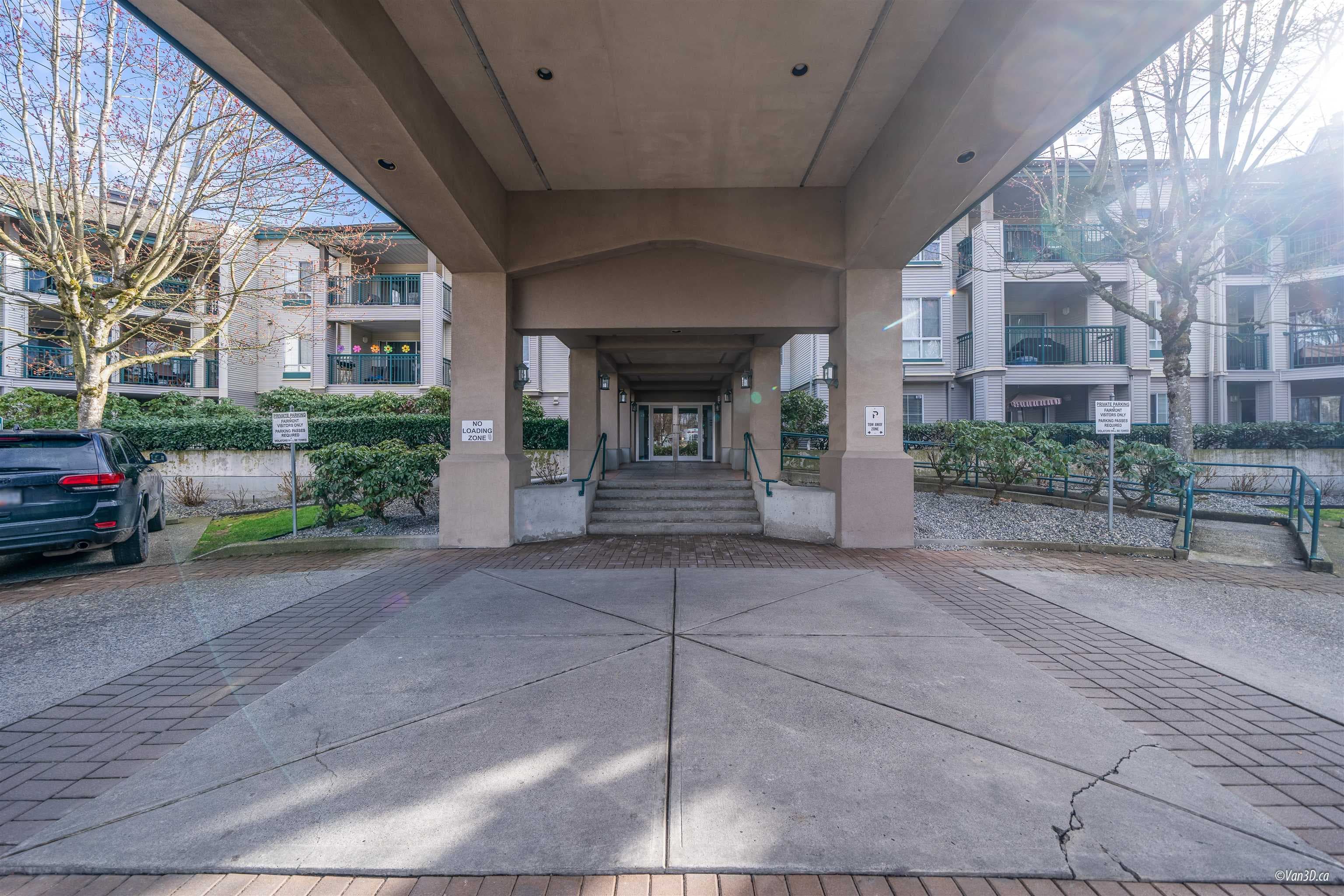 204 - 19528 Fraser Highway, Surrey, V3S 8P4 — photo 2