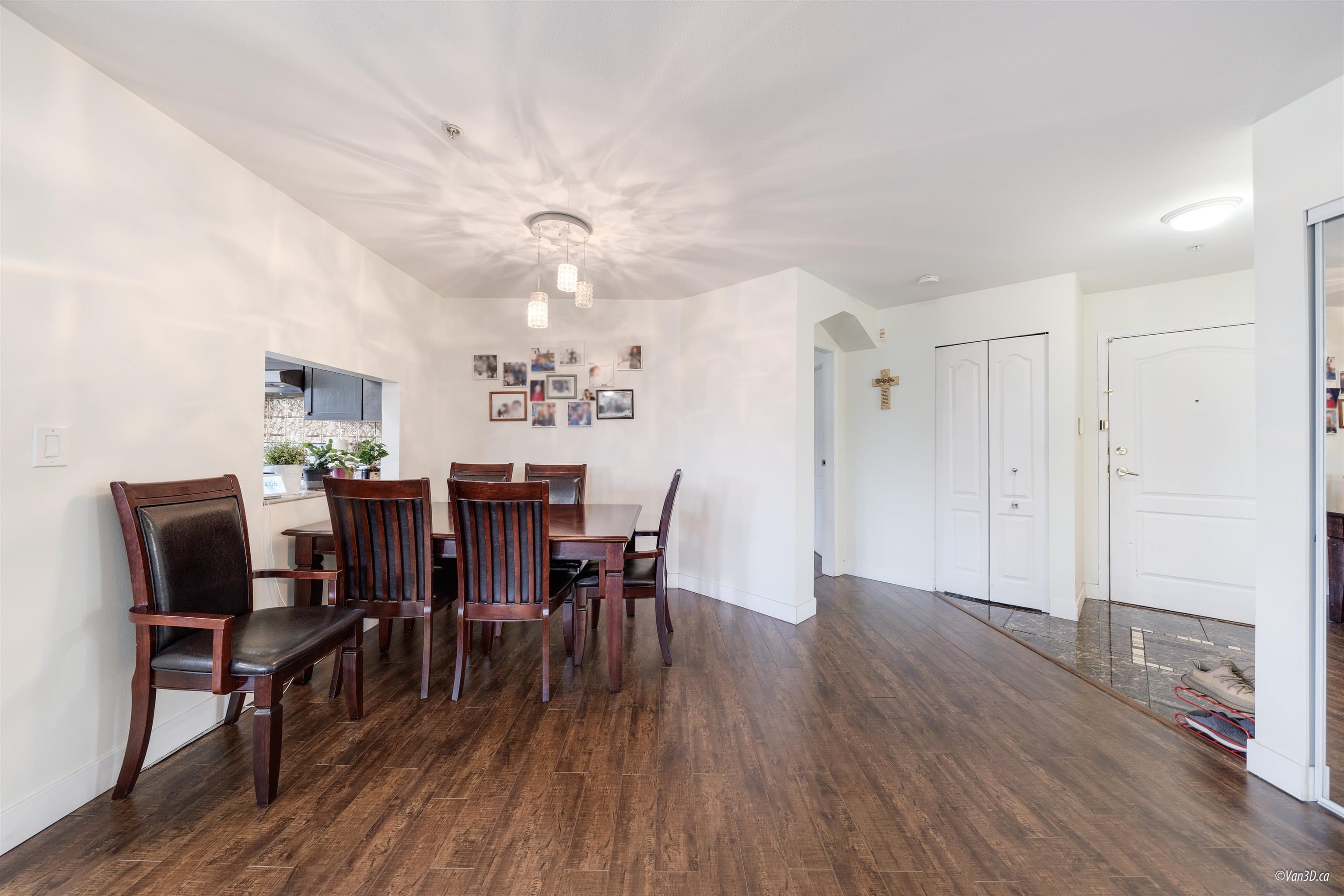 204 - 19528 Fraser Highway, Surrey, V3S 8P4 — photo 5