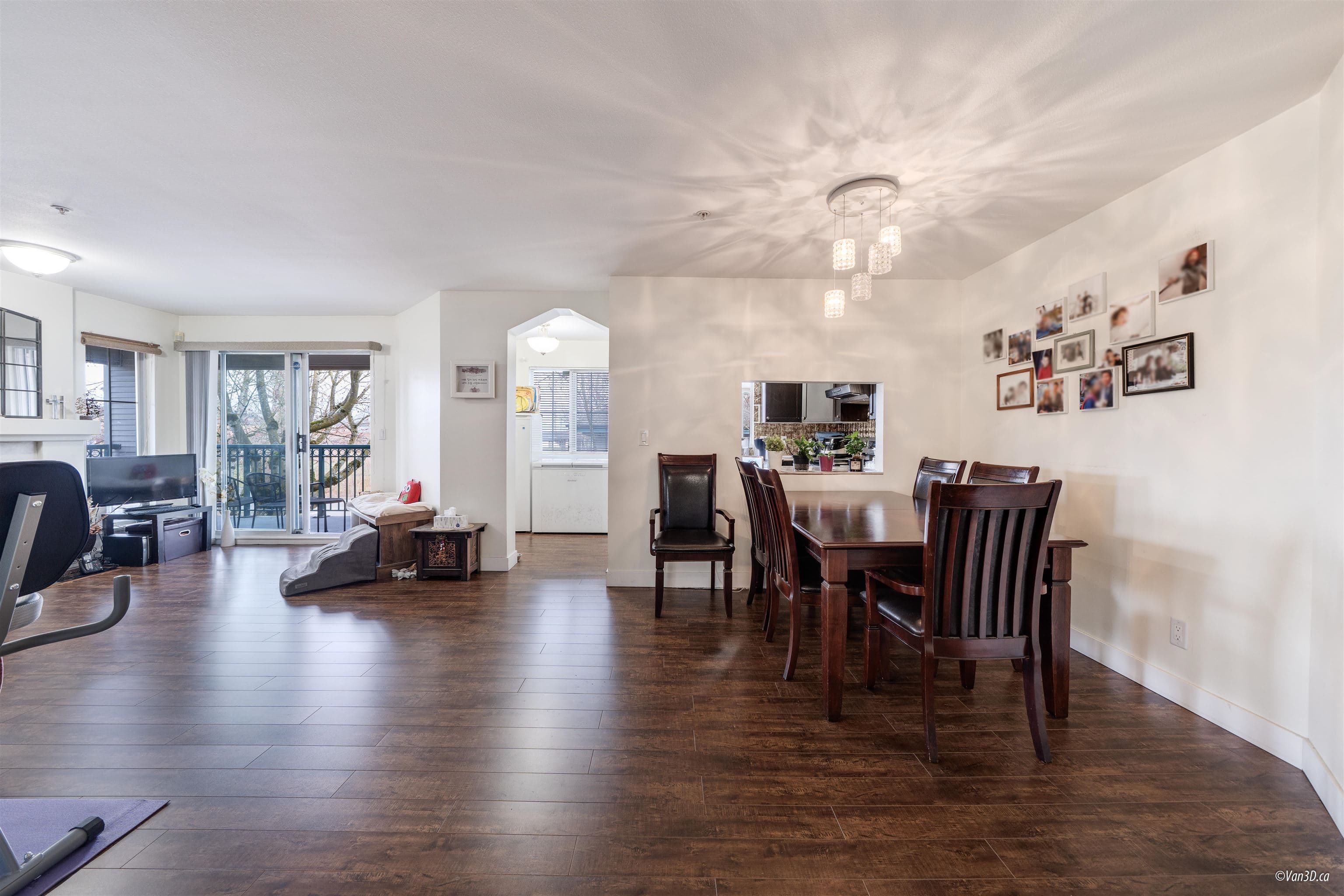 204 - 19528 Fraser Highway, Surrey, V3S 8P4 — photo 4