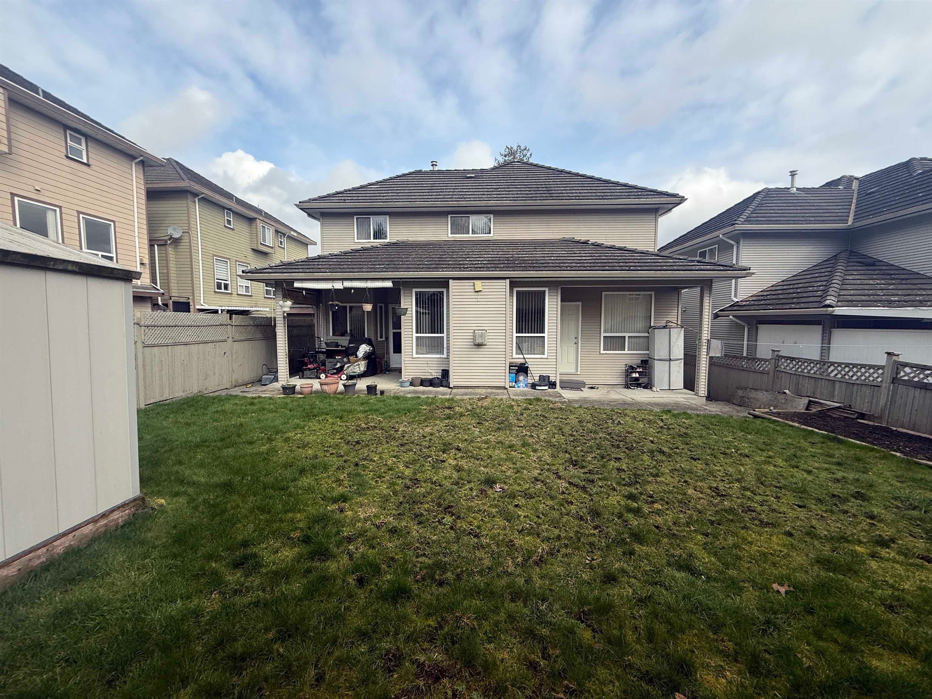 12238 91a Avenue, Surrey, V3V 7M5 — photo 2