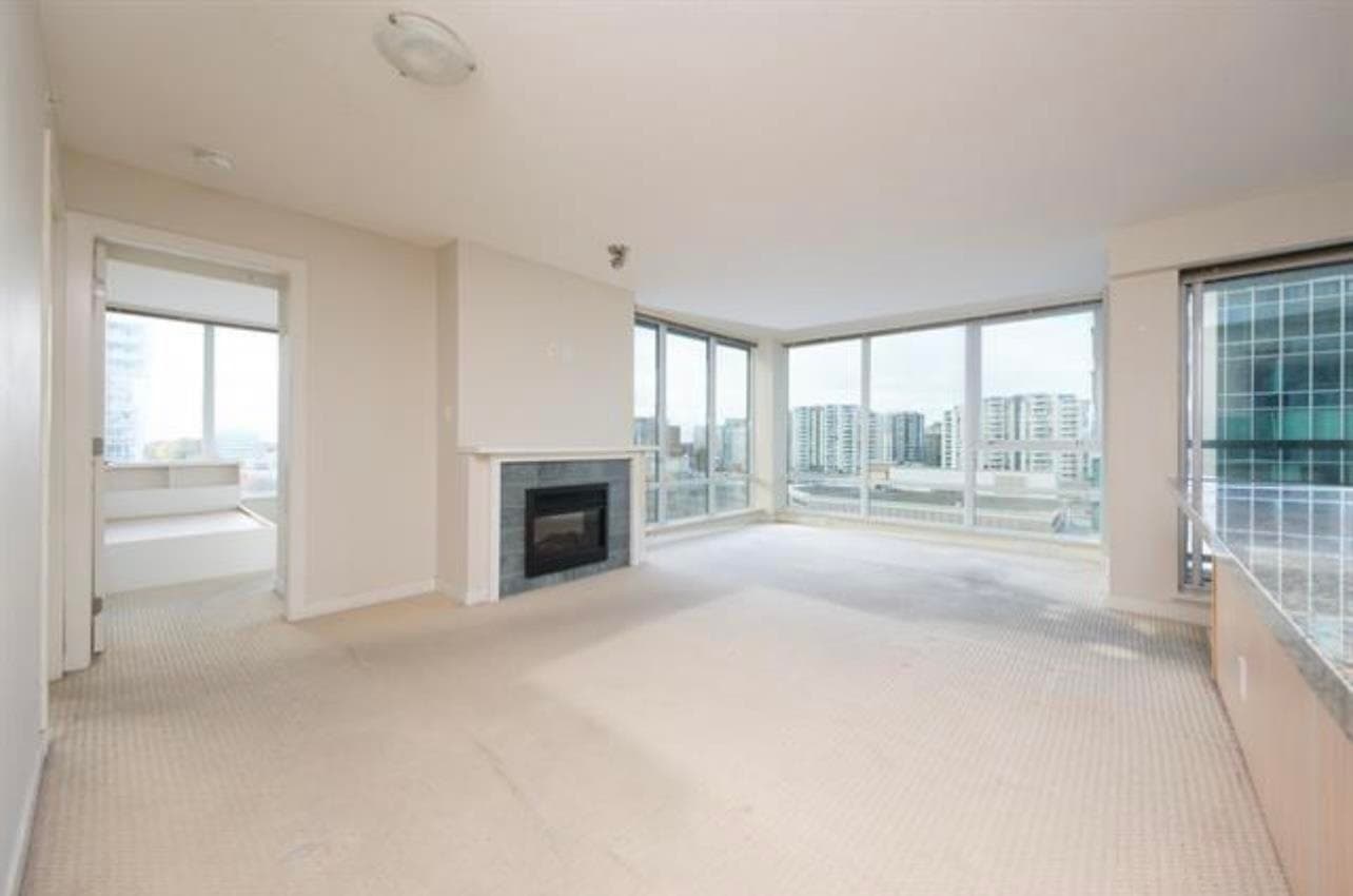 807 - 6068 No. 3 Road, Richmond, V6Y 4M7 — photo 2