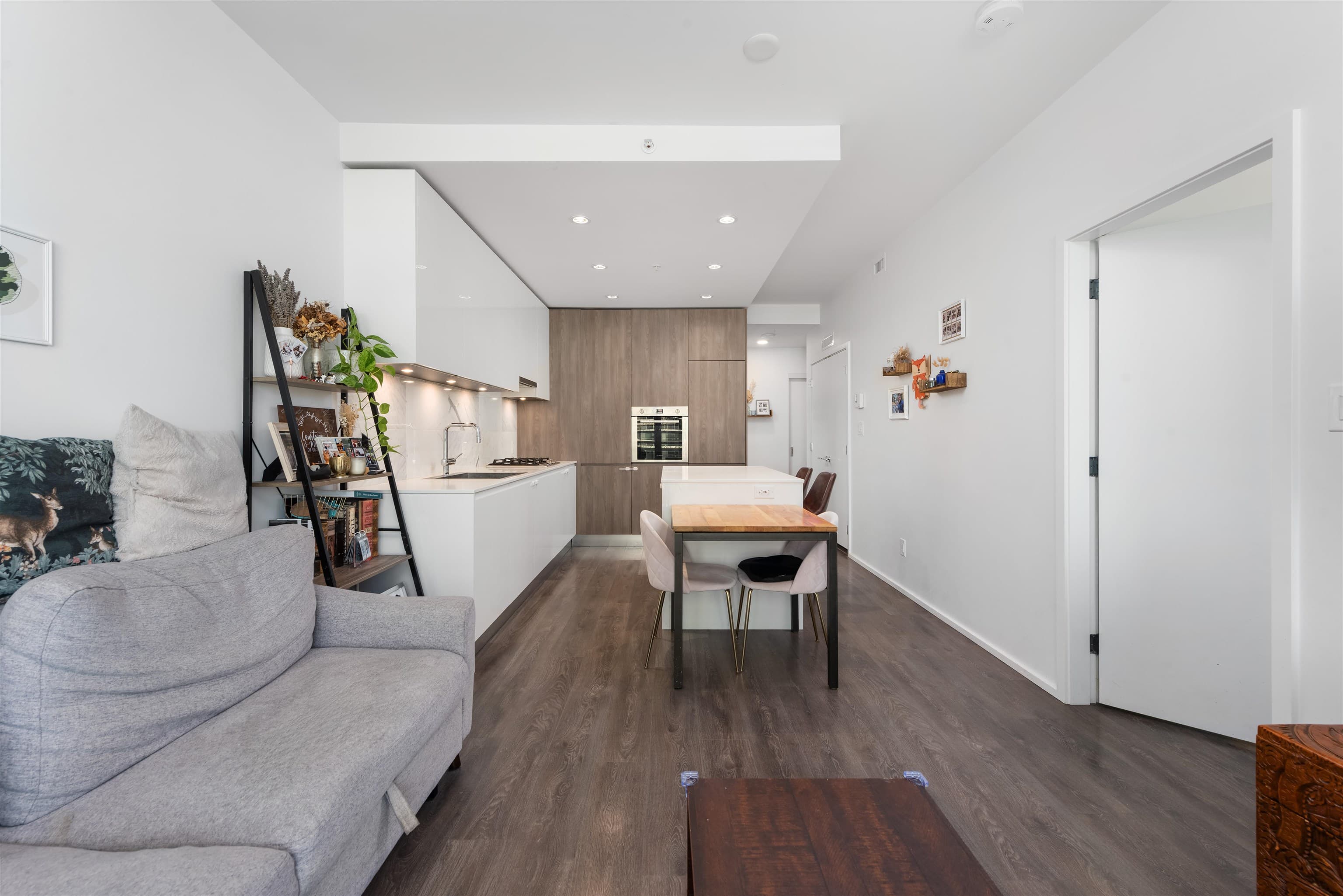 606 - 4650 Brentwood Boulevard, Burnaby, V5C 0M3 — photo 5