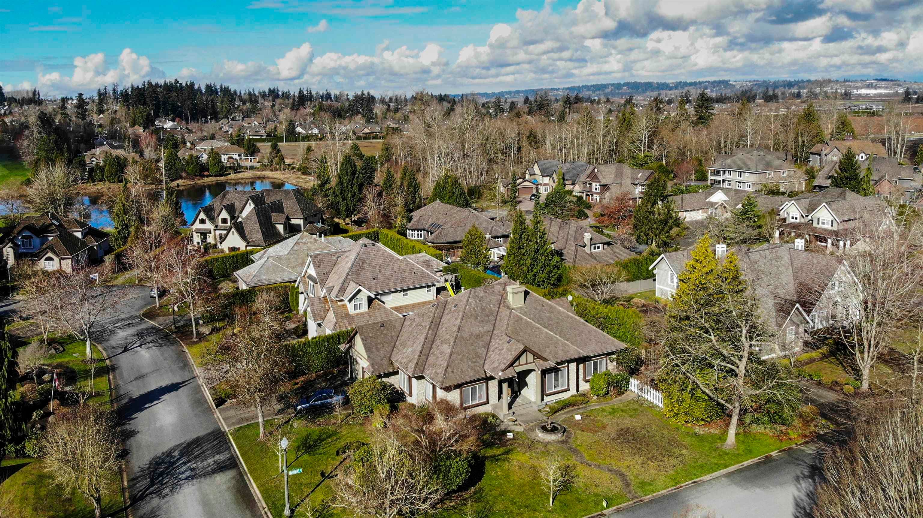 16233 Morgan Creek Crescent, Surrey, V3Z 0J2 — photo 2