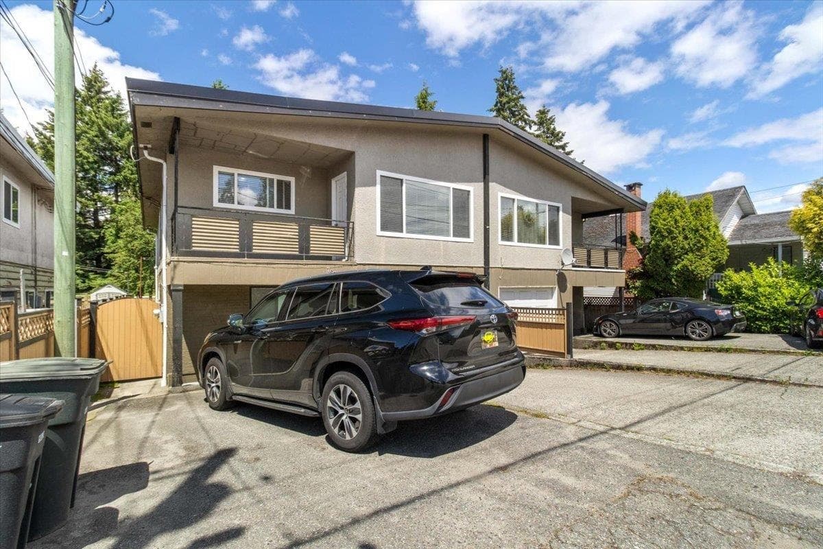 7575 10th Avenue, Burnaby