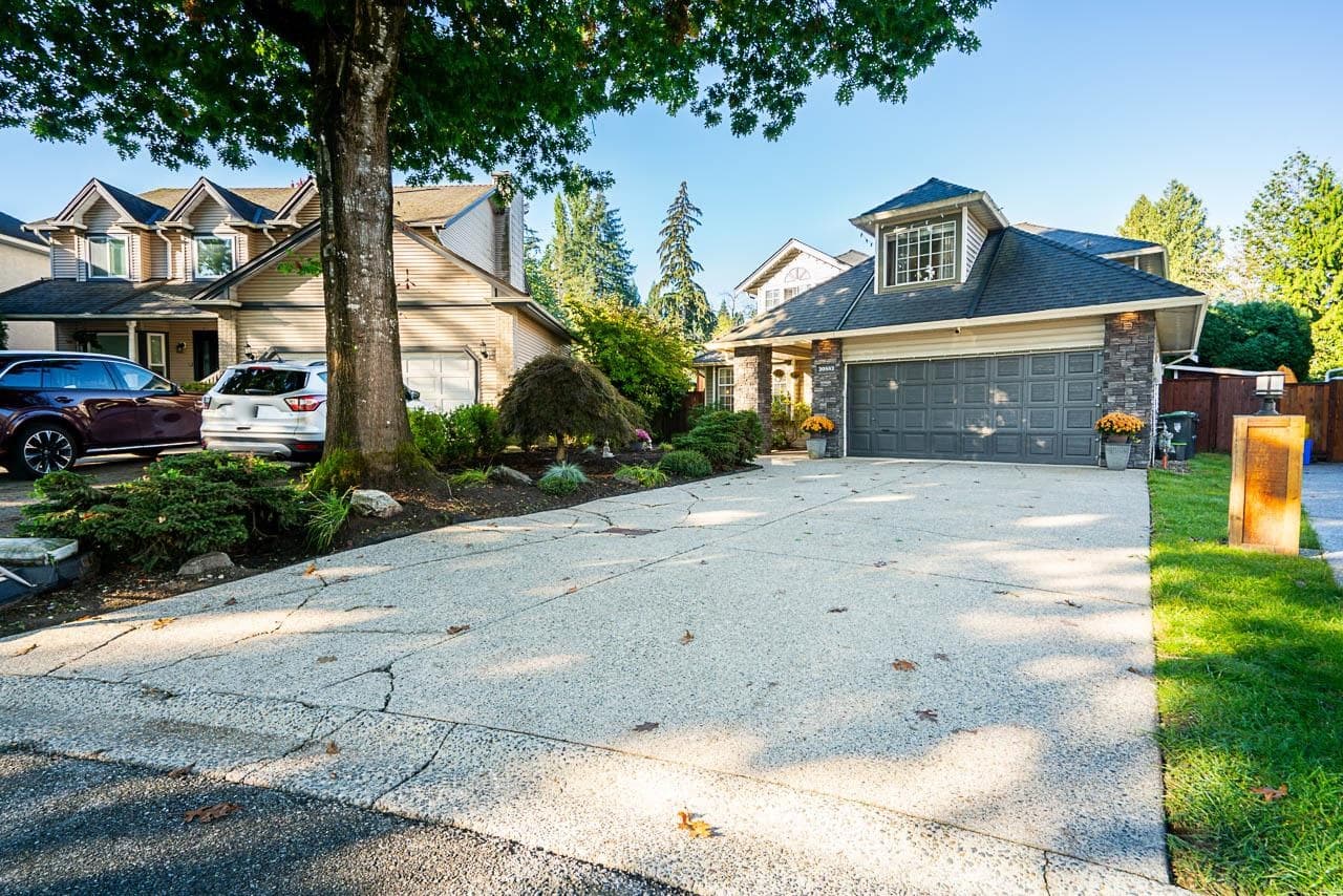 20552 96a Avenue, Langley, V1M 2H3 — photo 2
