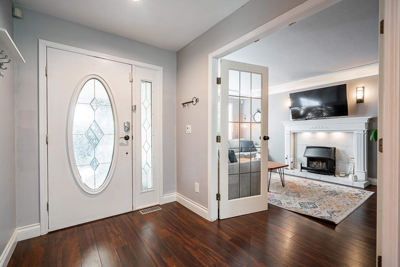 20552 96a Avenue, Langley, V1M 2H3 — photo 3
