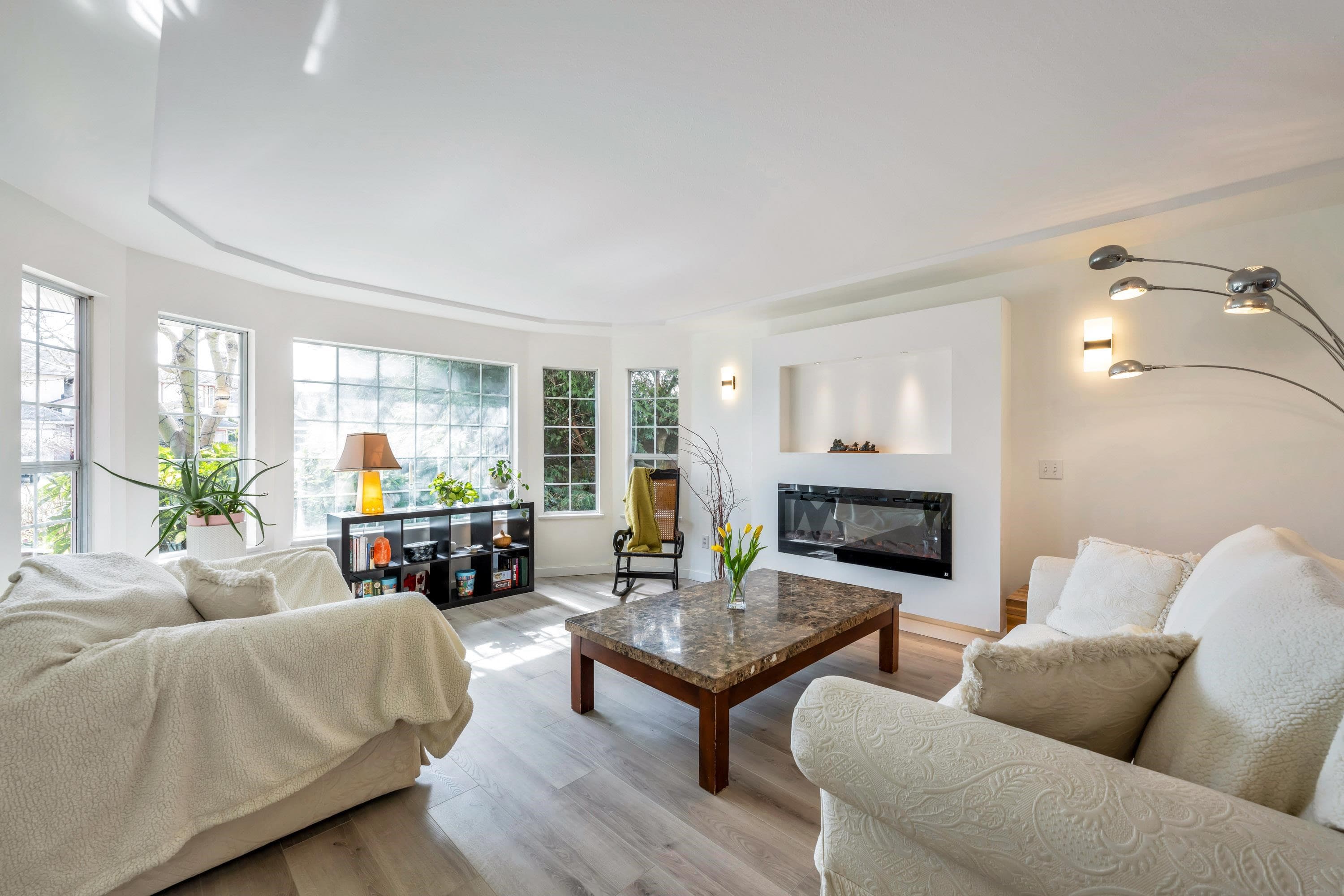 6211 49 Avenue, Ladner, V4K 4S5 — photo 2