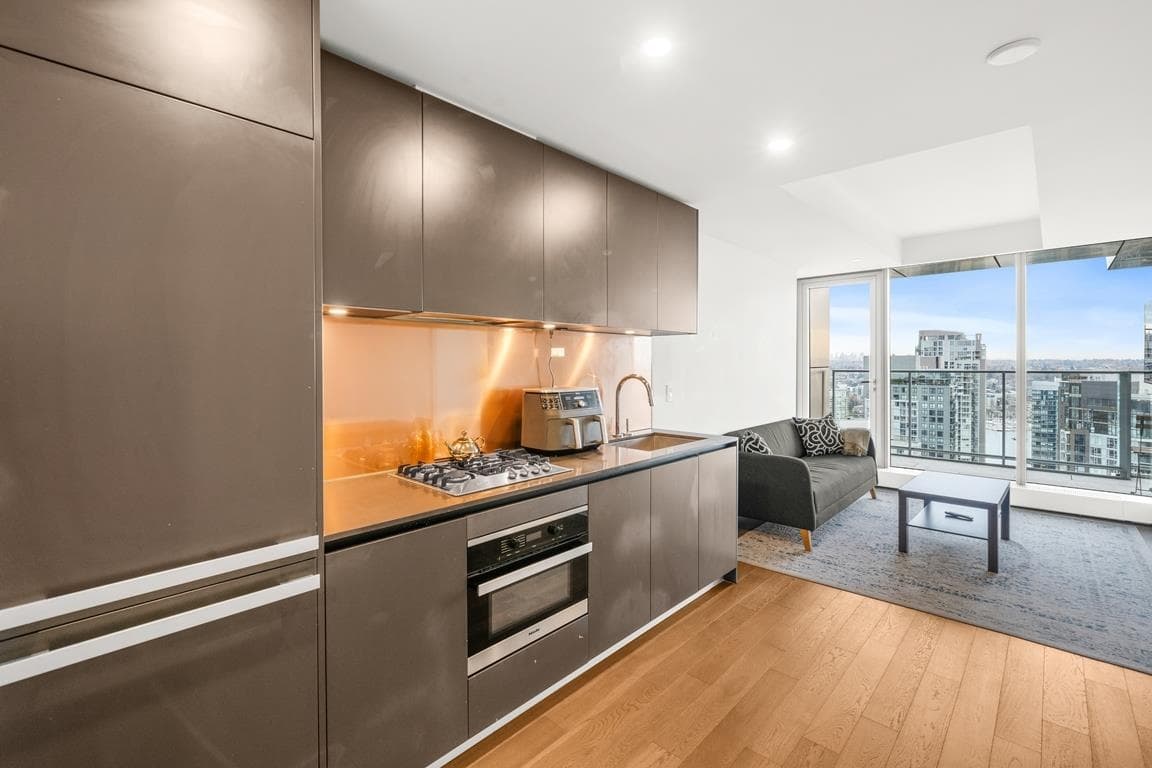3810 - 1480 Howe Street, Vancouver, V6Z 0G5 — photo 2