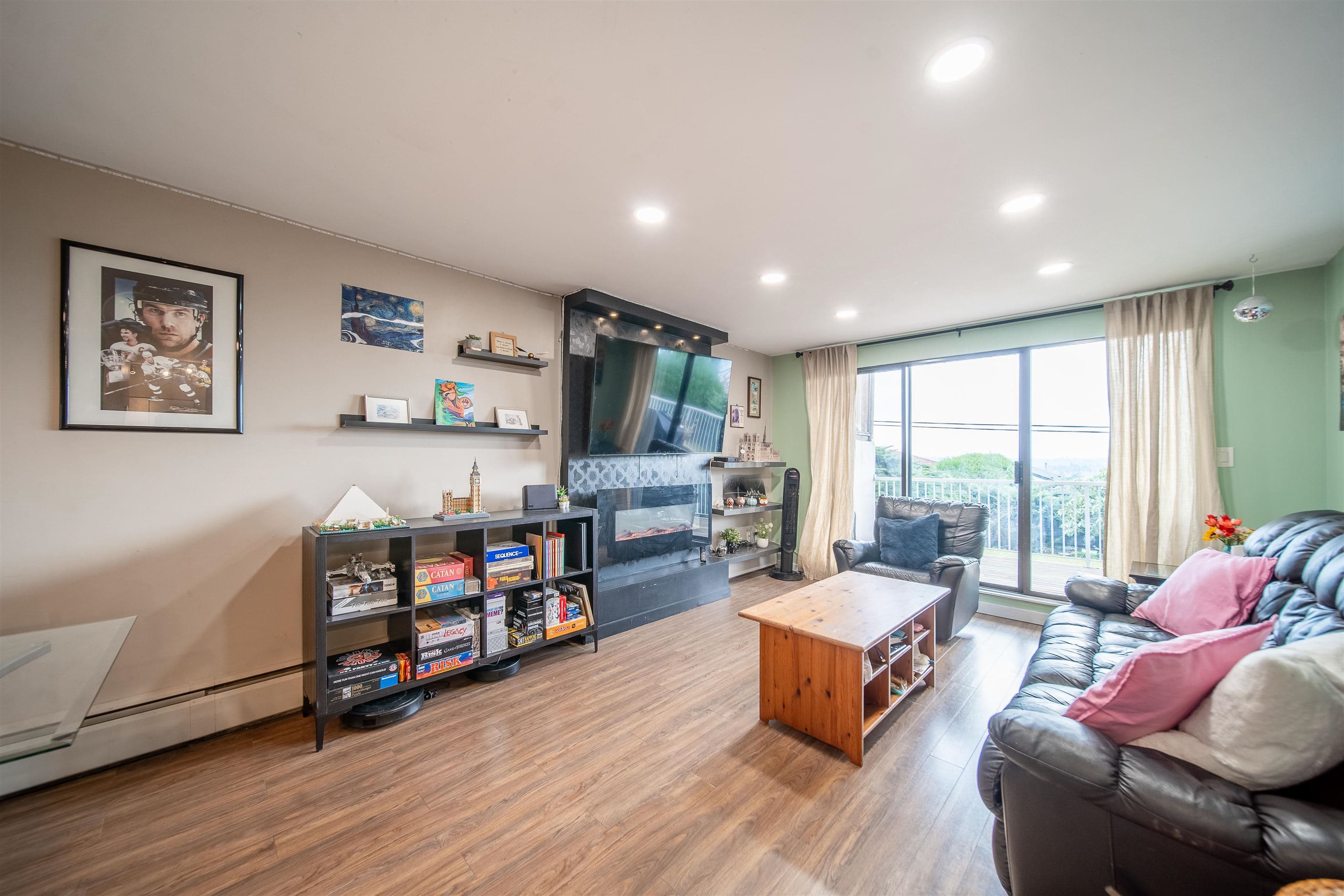 109 - 5340 Hastings Street, Burnaby, V5B 1R1 — photo 5